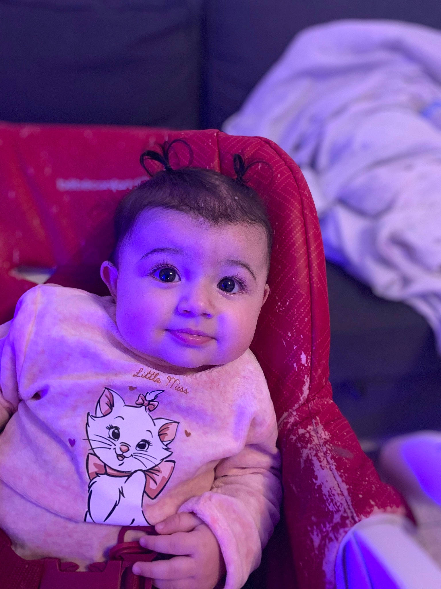 Marie a rejoint le concours — aidez-le/la à gagner de superbes lots ! baby, baby_toddler_clothing, cheek, child, comfort, electric_blue, eyebrow, fun, happy, headgear, iris, lip, magenta, mouth, person, pink, purple, skin, smile, toddler