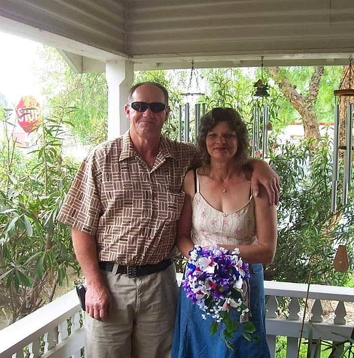 Kyden is registered to the contest to win money with this photo: botany, ceremony, event, eye, family, flower, garden, glasses, house, iris, people, person, plant, porch, smile, vacation, wedding