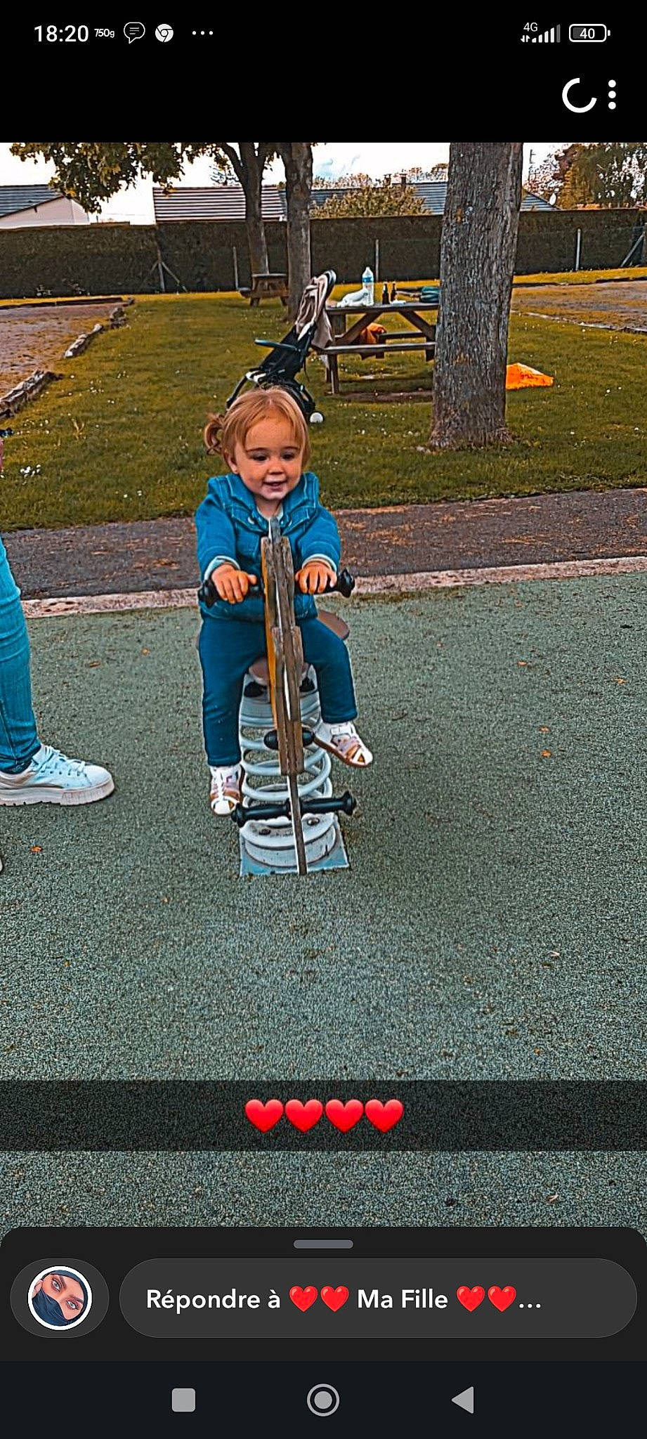 Rose participe au concours pour gagner de l'argent avec cette photo : asphalt, boot, city, electric_blue, fun, grass, human_leg, kick_scooter, leisure, musical_instrument, person, public_space, recreation, road_surface, sidewalk, sitting, smile, sneakers, toddler, tree