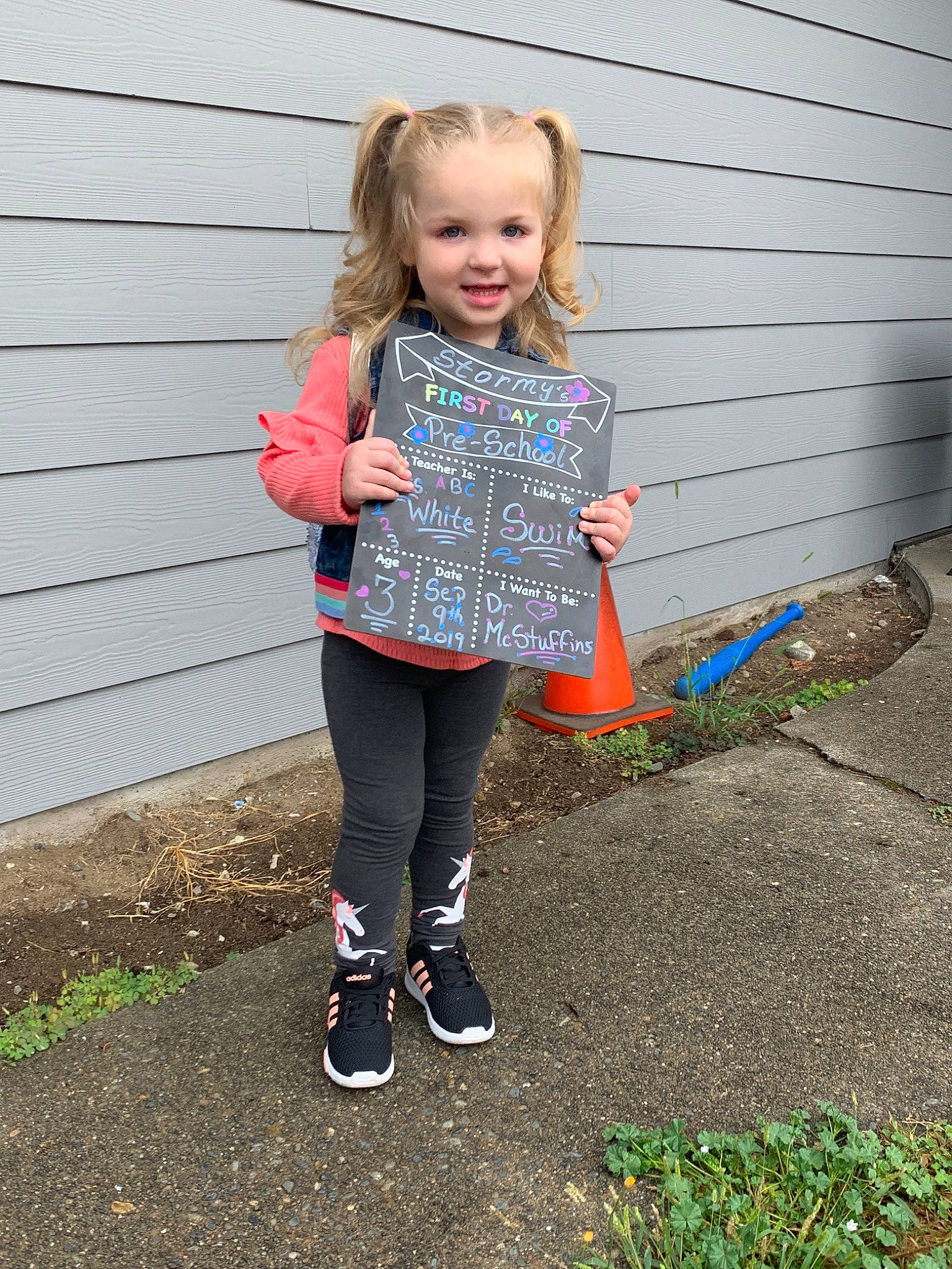 Stormy Lynn joined the competition — help win amazing prizes! child, footwear, jeans, joy, pattern, person, play, shoe, t_shirt, toddler, yard