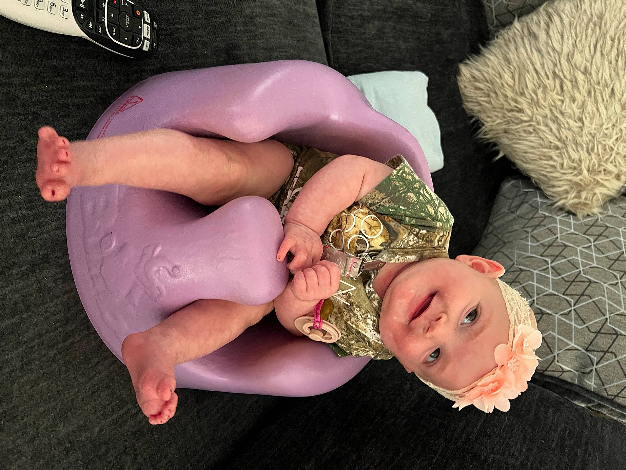 Willow is registered to the contest to win money with this photo: abdomen, barefoot, calf, chest, flesh, foot, fun, fur, gesture, headwear, human_leg, jewellery, joy, nail, necklace, person, pink, sitting, thigh, trunk