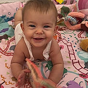 Alessia a rejoint le concours — aidez-le/la à gagner de superbes lots ! baby, smiling, play_mat, plush_toy, soft_toys, colorful, child, indoor, happy, cute, face, lying_down, infant, toy, baby_clothes, childhood, cheerful, bright_eyes, nursery, playtime