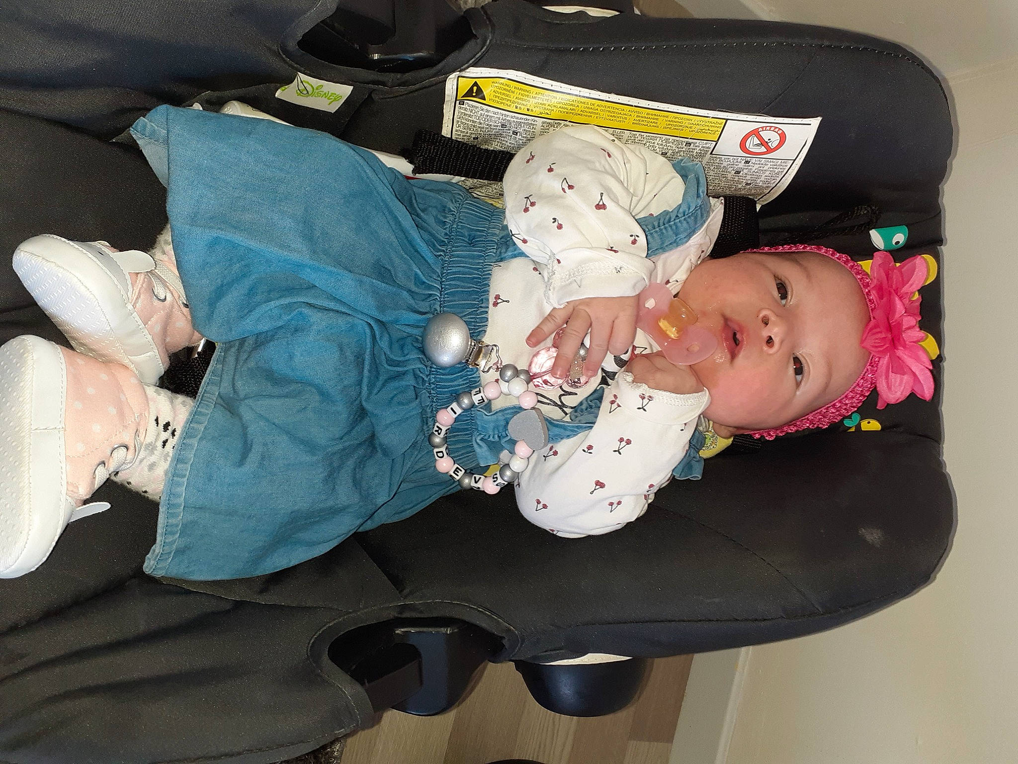 Firdevs a rejoint le concours — aidez-le/la à gagner de superbes lots ! baby, baby_products, birth, car_seat, child, headwear, nap, person, product, sleep, toddler