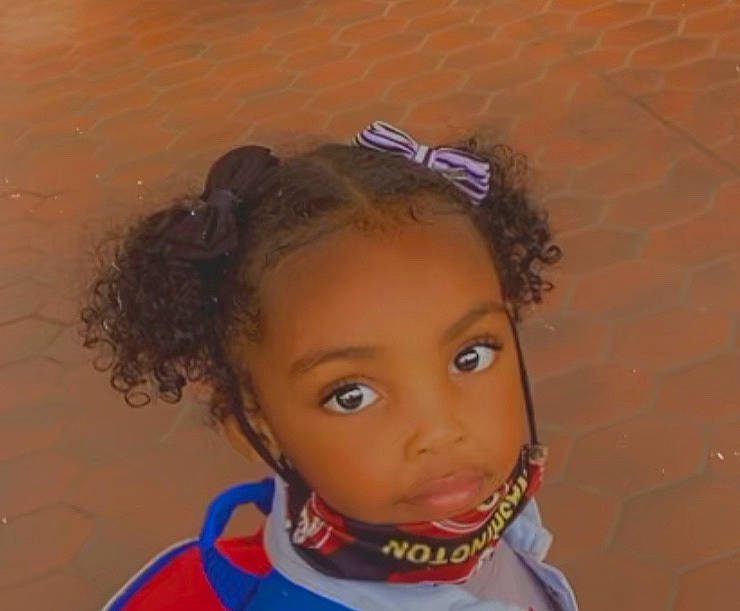 Autumn joined the competition — help win amazing prizes! black_hair, cheek, child, electric_blue, eyebrow, eyelash, fashion_accessory, flash_photography, forehead, fun, hair_accessory, happy, headgear, iris, jewellery, lip, neck, nose, person, portrait_photography