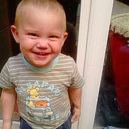 Gabriel participe au concours pour gagner de l'argent avec cette photo :