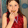 Leïa a rejoint le concours — aidez-le/la à gagner de superbes lots ! child, girl, medal, red_dress, celebration, party, balloons, decorations, happy, smiling, face, hand, hair, indoor, award, ribbon, sparkle, young, portrait, event