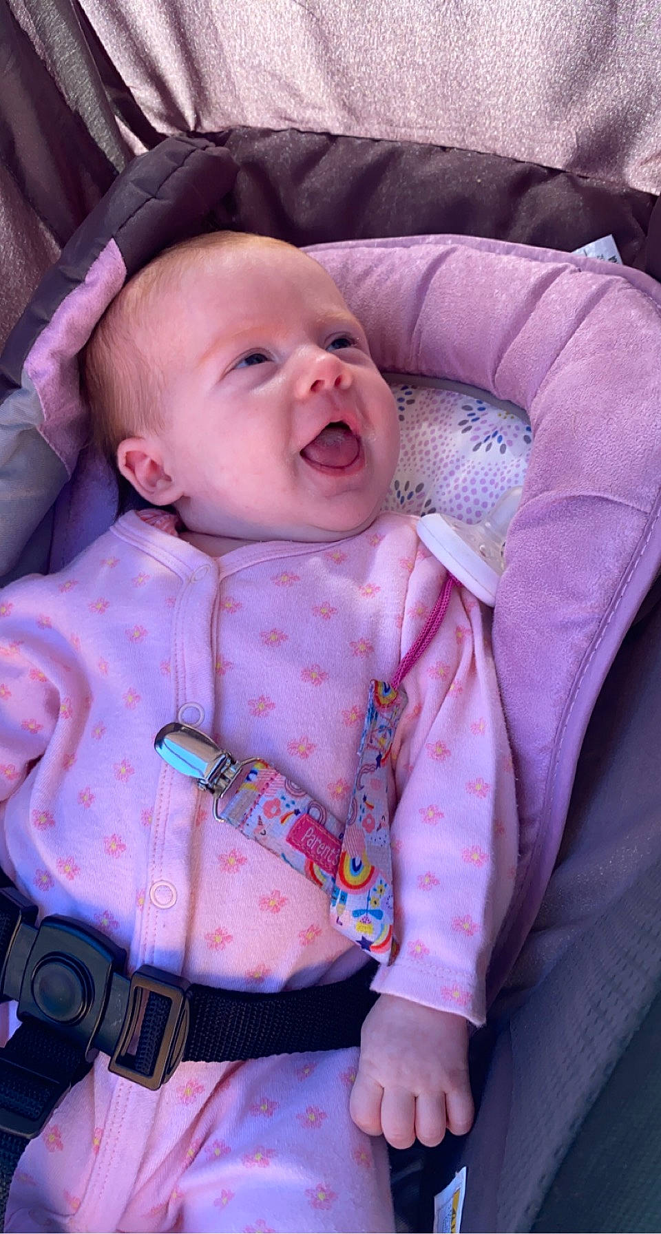 Memphis is registered to the contest to win money with this photo: baby, baby_products, baby_toddler_clothing, beauty, cheek, child, comfort, eye, happy, iris, magenta, mouth, person, pink, purple, sitting, skin, sleeve, smile, textile