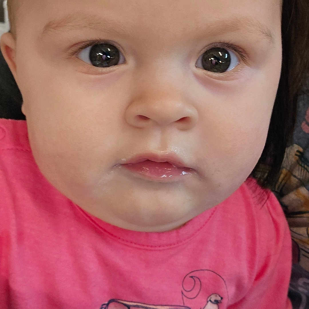 Laurali is registered to the contest to win money with this photo: accessories, baby, bodypart, clothing, earring, face, frown, happy, head, jewelry, mouth, person, photography, portrait, sad, selfie, shirt, skin, t_shirt, tattoo