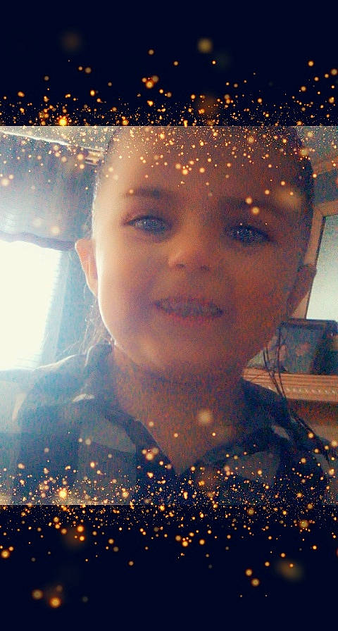 Makinzie is registered to the contest to win money with this photo: glitter, headwear, person, portrait