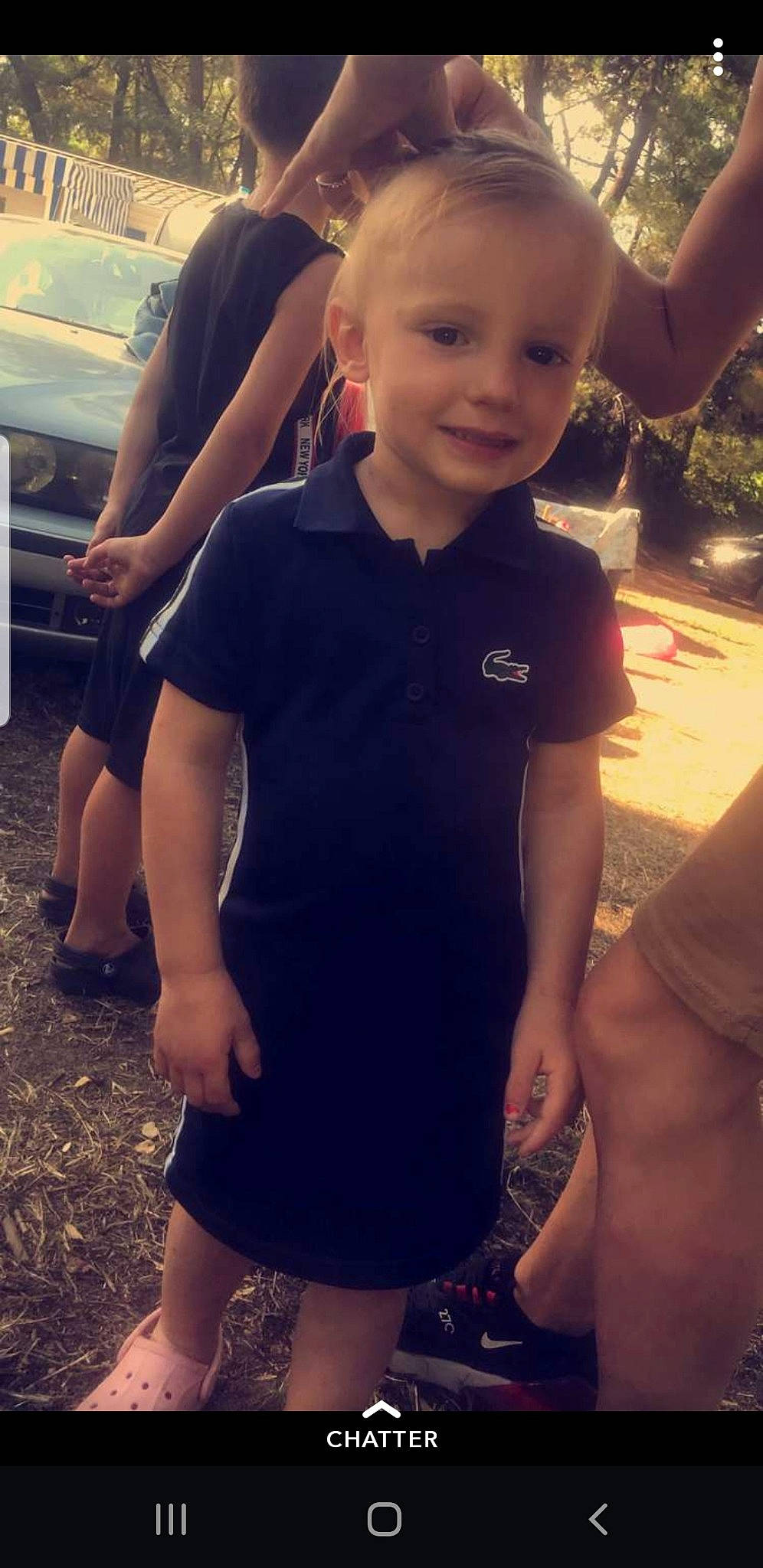 Léana participe au concours pour gagner de l'argent avec cette photo : arm, blond, child, ear, face, facial_expression, hand, happy, head, joint, joy, leg, person, photography, play, selfie, shoulder, smile, summer, thigh