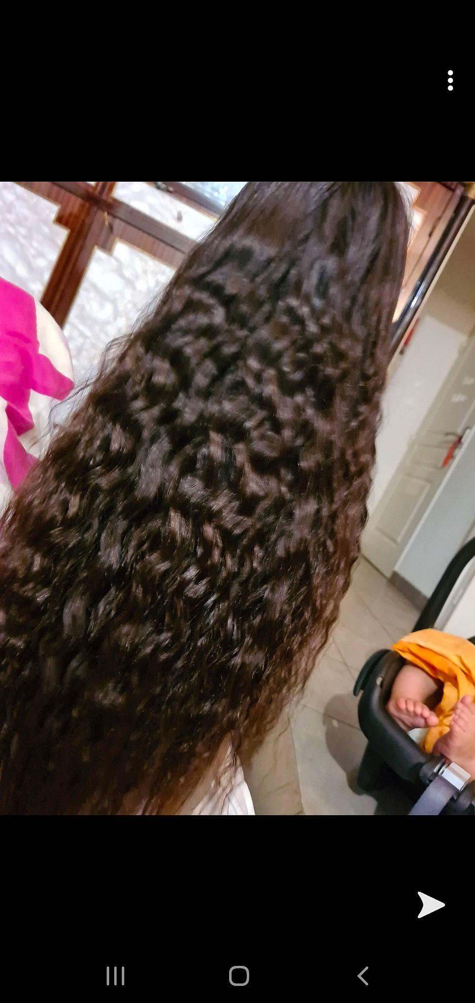 Carmen a rejoint le concours — aidez-le/la à gagner de superbes lots ! artificial_hair_integrations, beauty, black_hair, brown_hair, fashion_accessory, hair, hair_accessory, hair_care, hair_coloring, hairstyle, human, lace_wig, long_hair, person, wig