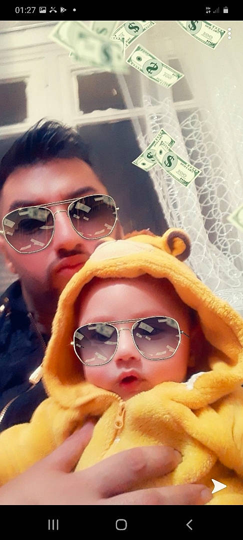 François participe au concours pour gagner de l'argent avec cette photo : cool, eyewear, fun, glasses, nose, person, photography, selfie, sunglasses, vision_care