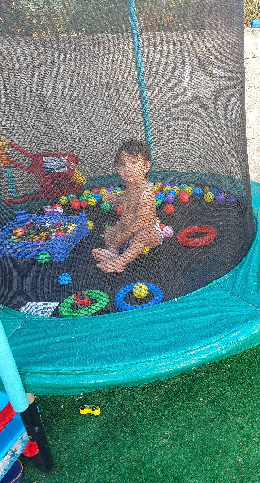 François a rejoint le concours — aidez-le/la à gagner de superbes lots ! baby_toys, child, fun, games, leisure, person, play, recreation, toddler, toy