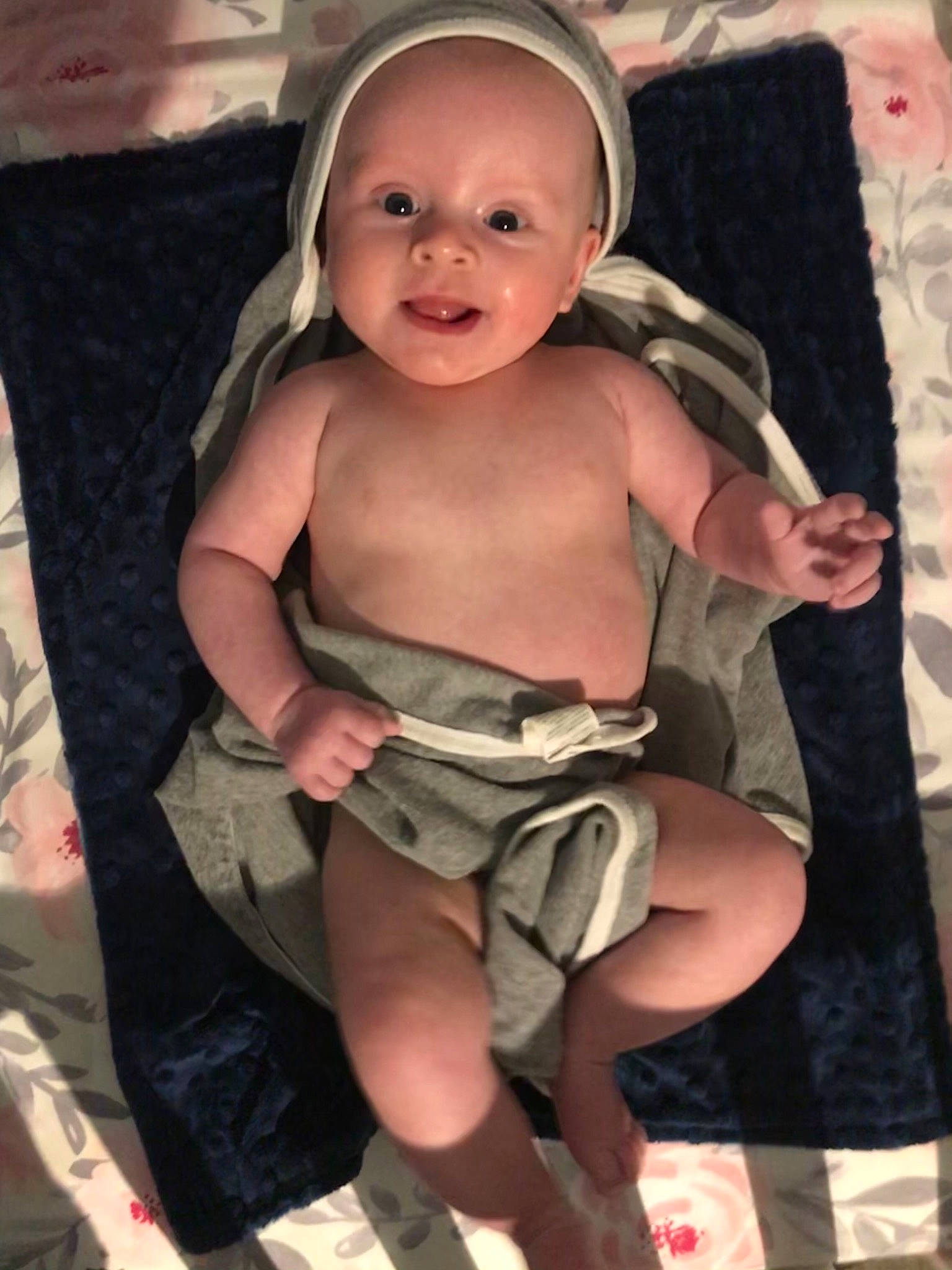 Salem is registered to the contest to win money with this photo: baby, baby_products, child, leg, person, product, sitting, toddler