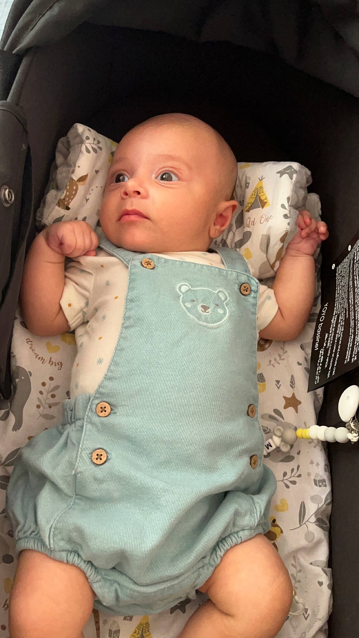 Milan a rejoint le concours — aidez-le/la à gagner de superbes lots ! baby, baby_toddler_clothing, cheek, child, comfort, doll, finger, hand, iris, joint, lip, mouth, nose, person, pink, product, skin, sleeve, textile, toddler