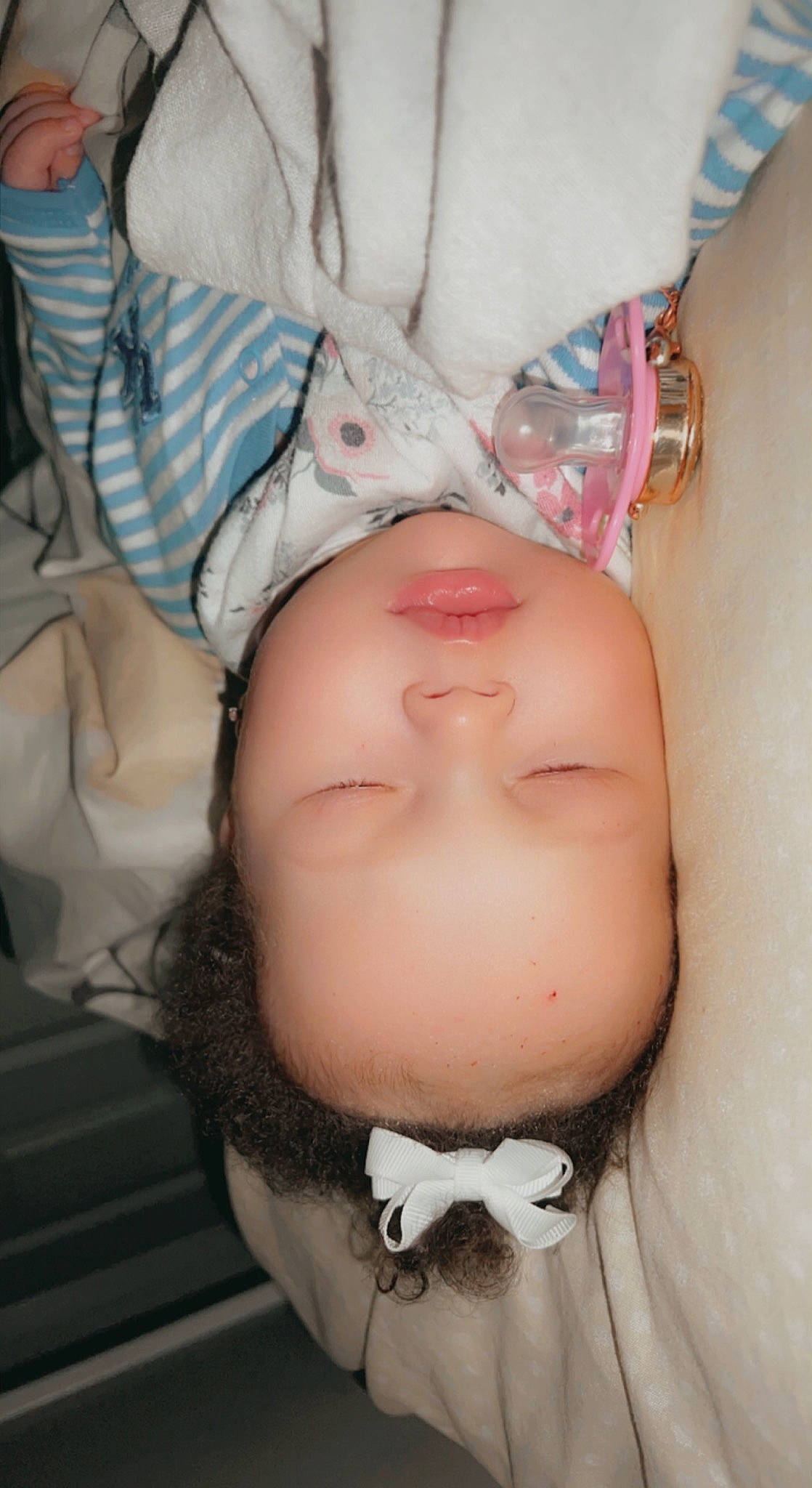 Amoura joined the competition — help win amazing prizes! abdomen, chest, chin, comfort, eye, eyelash, eyewear, finger, fun, gesture, glasses, head, headgear, human_body, lip, mouth, neck, person, pink, skin