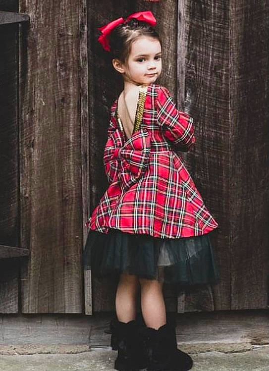 Willa Rey joined the competition — help win amazing prizes! black, clothing, face, fashion, flash_photography, head, human, knee, leg, lip, neck, outerwear, person, photograph, plaid, shoe, sleeve, standing, street_fashion, tartan
