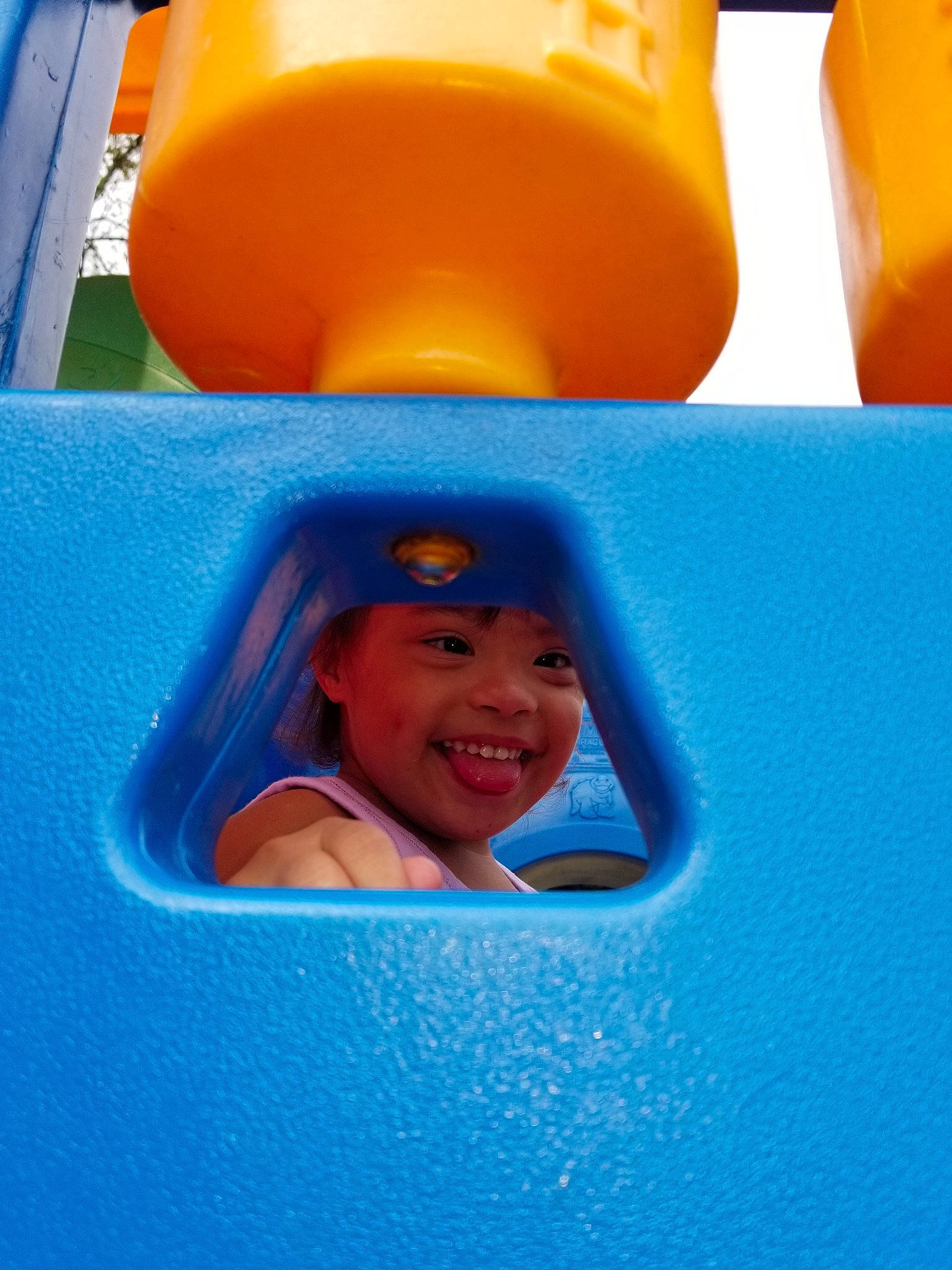 Aryana Paige Slaughter is registered to the contest to win money with this photo: blue, cobalt_blue, electric_blue, fun, joy, leisure, majorelle_blue, orange, person, recreation, smile, yellow