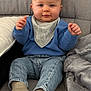 Louis a rejoint le concours — aidez-le/la à gagner de superbes lots ! baby, infant, child, couch, sitting, blue_sweater, bib, jeans, socks, baby_shoes, blanket, pillow, smile, cheeks, hands, portrait, indoor, cozy, cute, young
