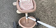 Aerys a rejoint le concours — aidez-le/la à gagner de superbes lots ! child, clothing, cute, face, footwear, hair, handlebar, outdoor, pavement, person, play, plush_toy, seat, short_sleeve, smiling, toddler, toy, tricycle, walking, wheel