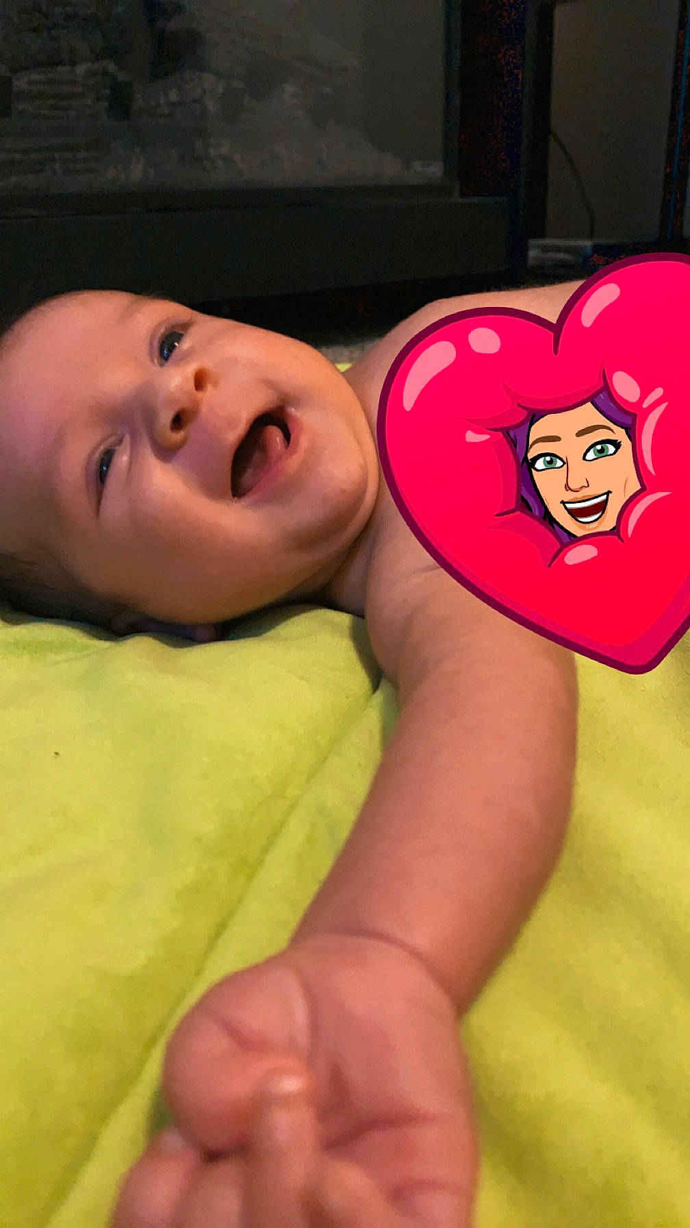 Gavin is registered to the contest to win money with this photo: arm, baby, baby_toddler_clothing, cheek, comfort, finger, fun, gesture, happy, human_body, lip, mammal, mouth, muscle, nose, person, pink, skin, smile, thumb