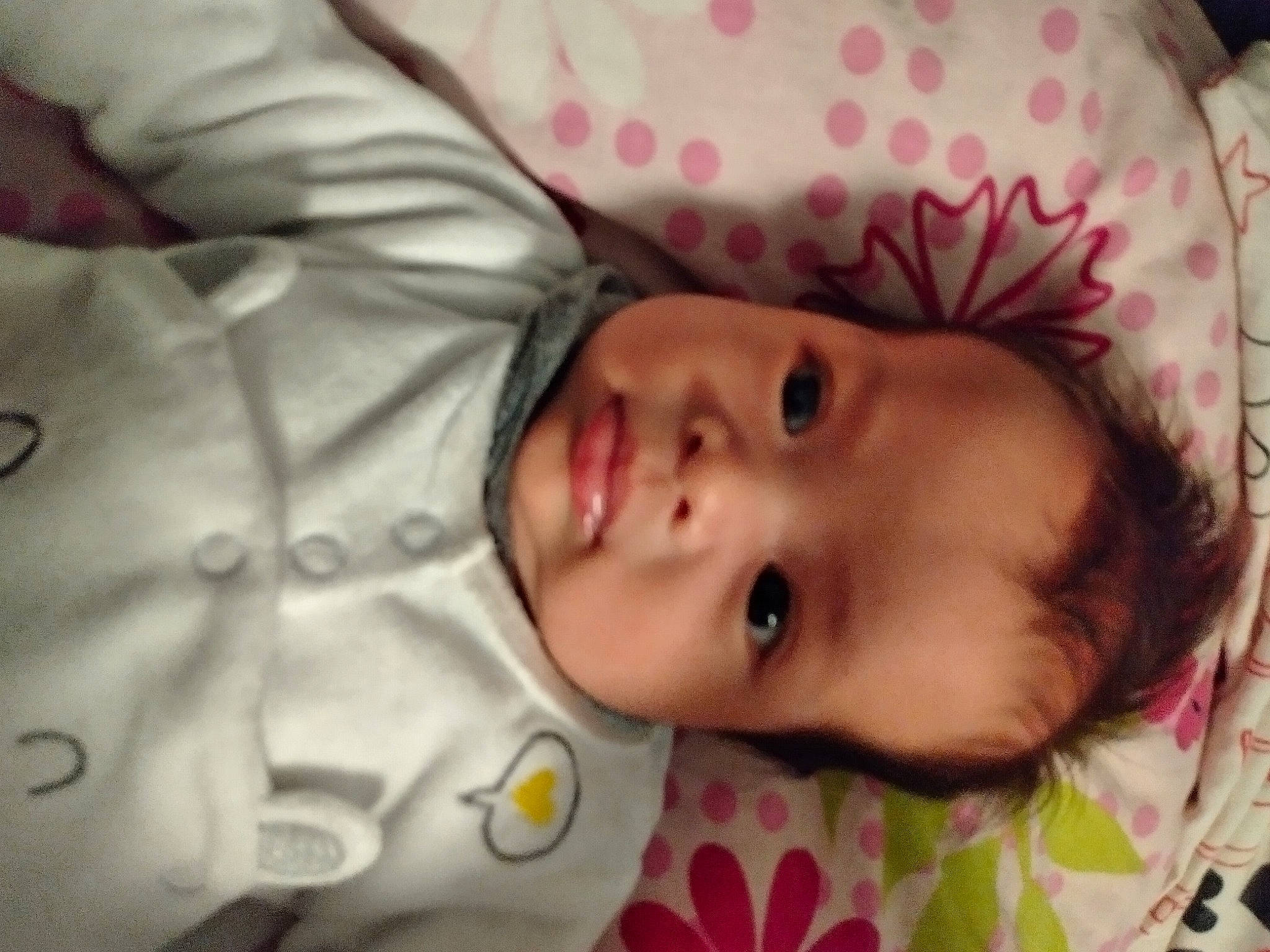 Yassine participe au concours pour gagner de l'argent avec cette photo : baby, bedtime, cheek, child, ear, eye, face, forehead, head, iris, lip, mouth, nose, person, pink, skin, smile, toddler