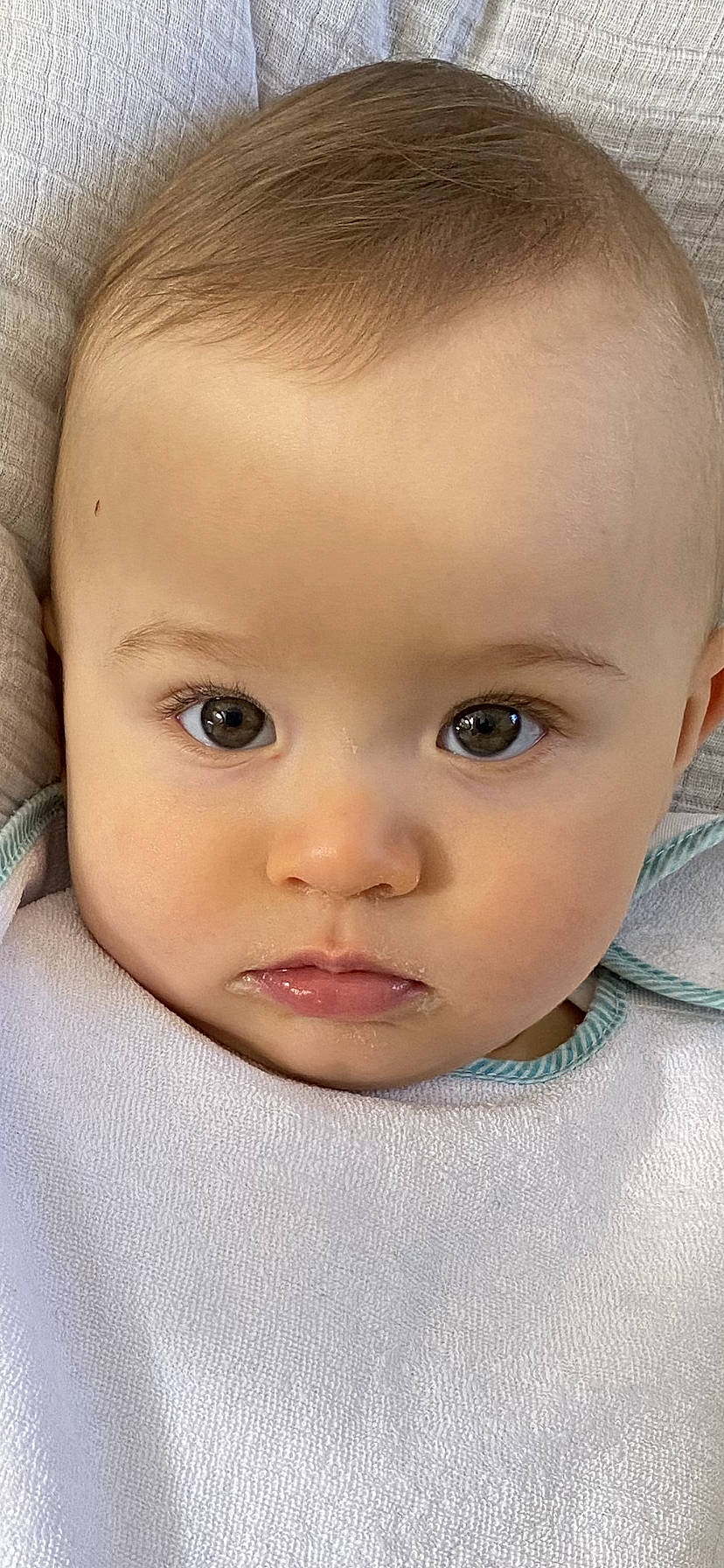 Mahë participe au concours pour gagner de l'argent avec cette photo : baby, baby_toddler_clothing, cheek, child, chin, ear, eyebrow, eyelash, forehead, iris, lip, no_expression, nose, person, portrait_photography, skin, toddler