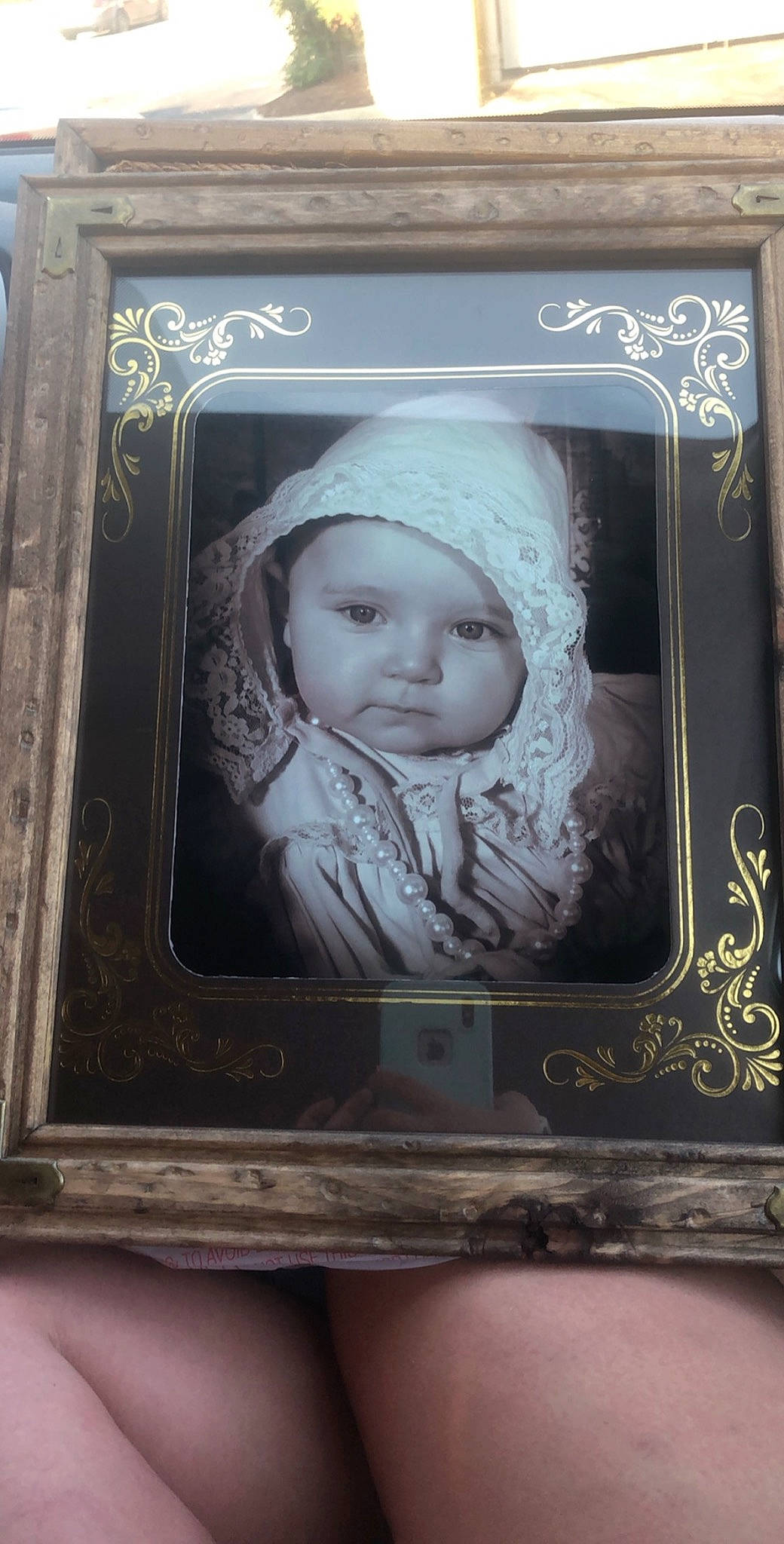 Elaina is registered to the contest to win money with this photo: antique, art, headwear, interior_design, person, photography, picture_frame