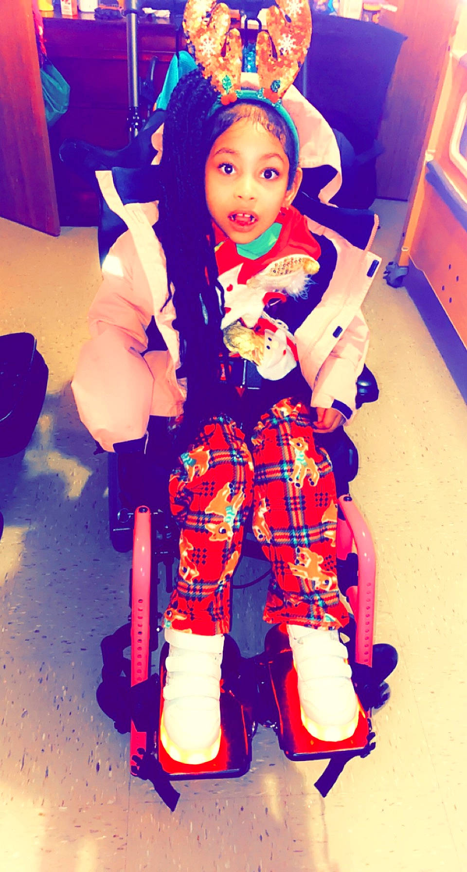 Genevieve is registered to the contest to win money with this photo: animated_cartoon, bag, carmine, child, costume, electric_blue, entertainment, event, fashion_design, fictional_character, fun, glove, happy, human_leg, magenta, pattern, performing_arts, person, selfie, surprise