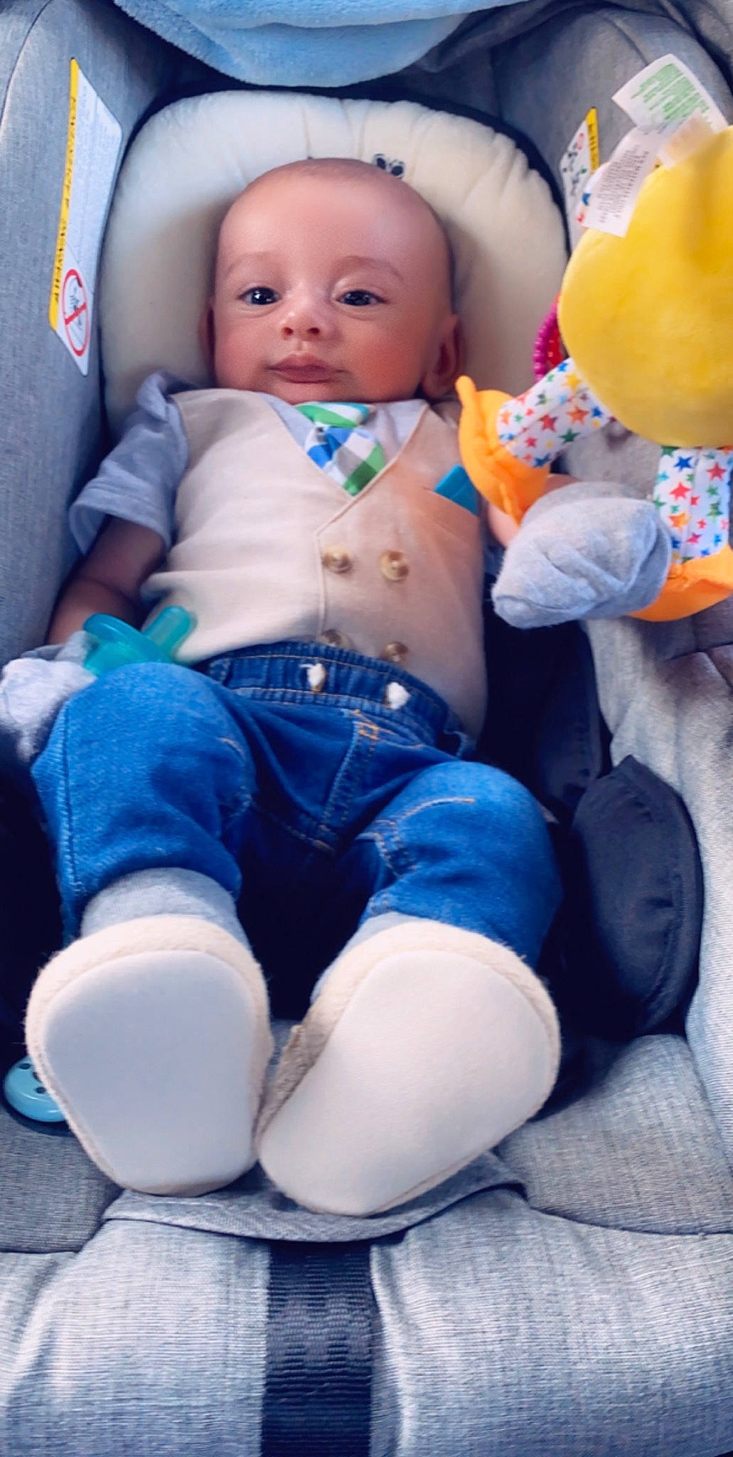 Leonel is registered to the contest to win money with this photo: baby, baby_products, cheek, child, leg, person, product, sitting, skin, toddler, toy