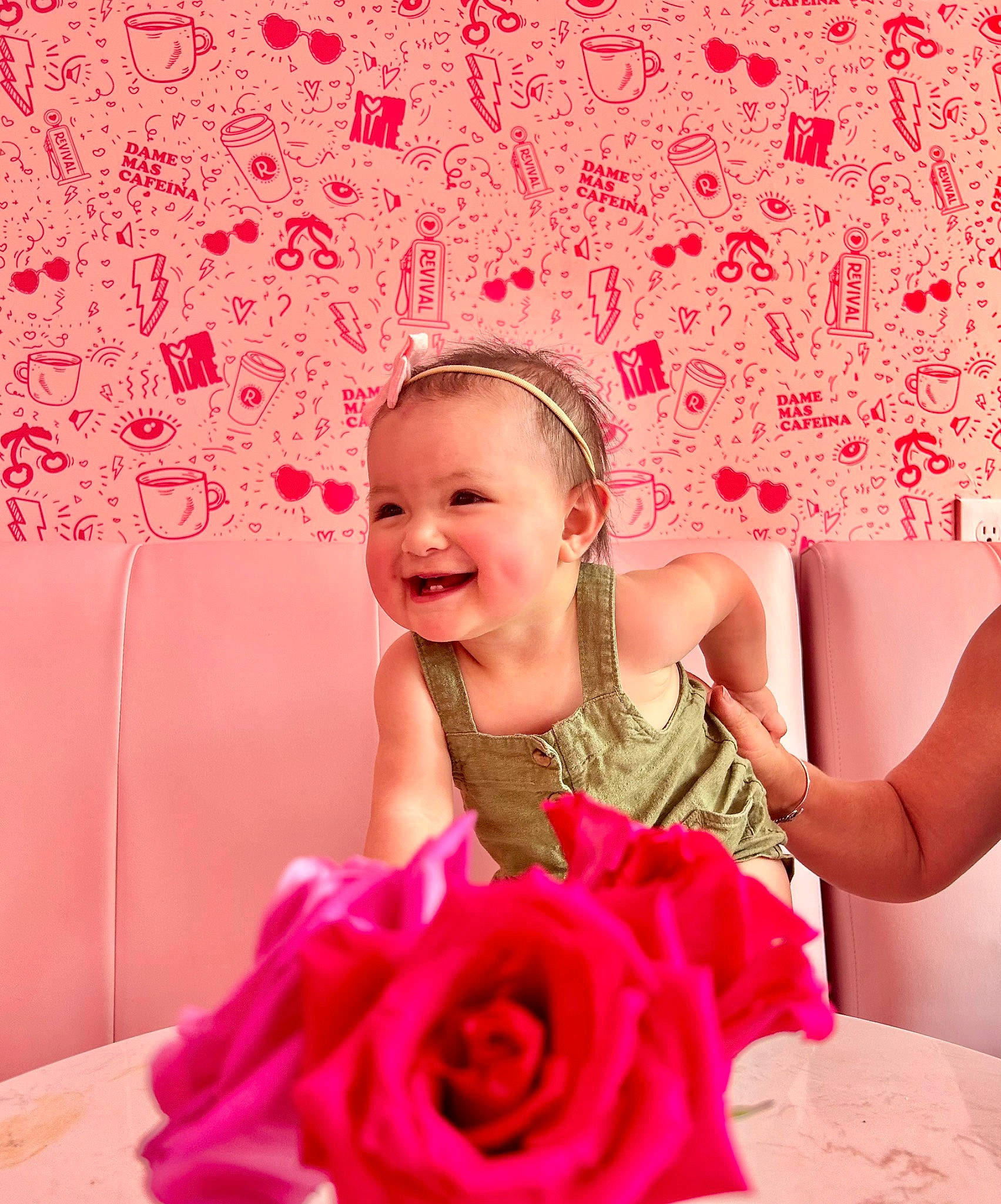 Sirena is registered to the contest to win money with this photo: beauty, child, dress, event, flash_photography, flower, formal_wear, fun, happy, head, headpiece, joy, magenta, person, petal, pink, red, rose, smile, textile