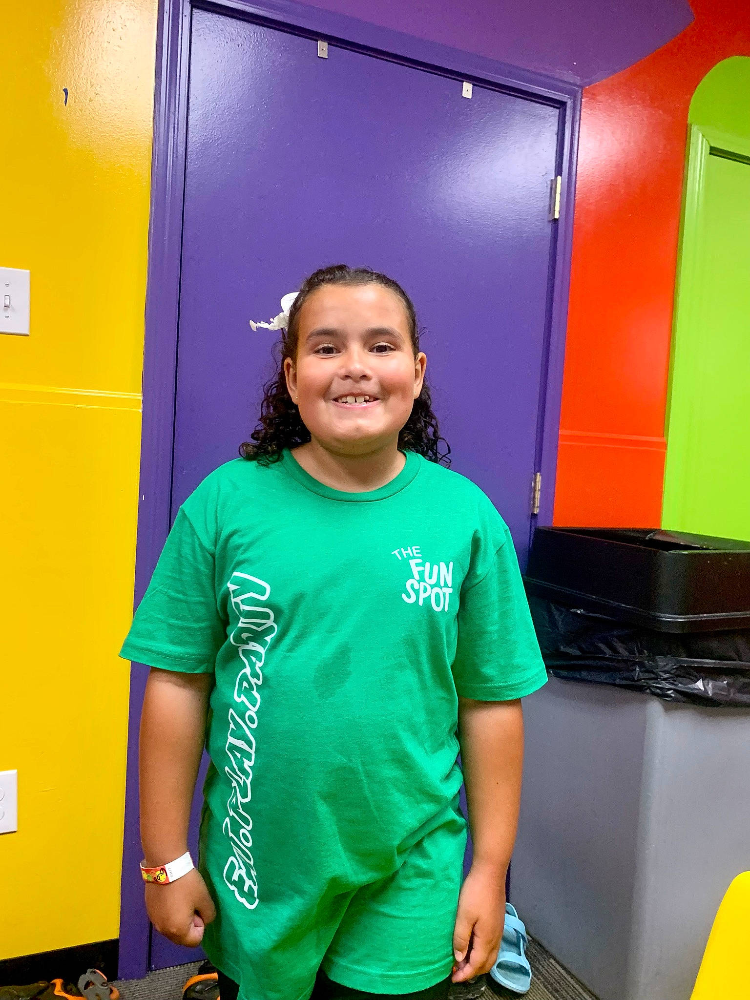 Annabelle joined the competition — help win amazing prizes! bag, belt, child, electric_blue, fun, gas, happy, jewellery, job, joint, joy, leisure, luggage_and_bags, machine, person, room, sleeve, smile, snapshot, sportswear