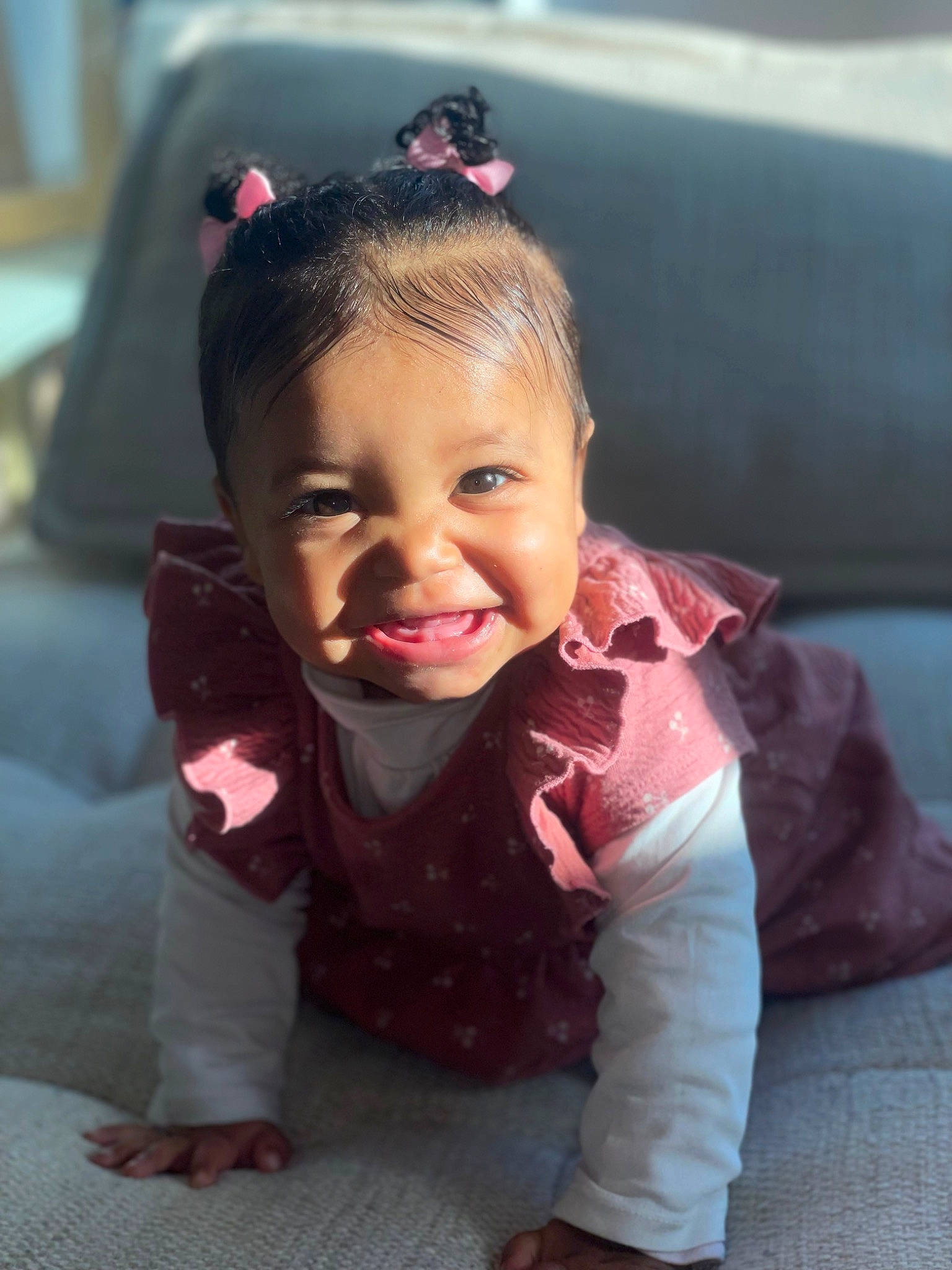 Naïa a rejoint le concours — aidez-le/la à gagner de superbes lots ! baby_toddler_clothing, cheek, chin, dress, eye, eyebrow, face, floor, flooring, hair, happy, head, iris, joy, lip, mouth, nose, person, pink, skin