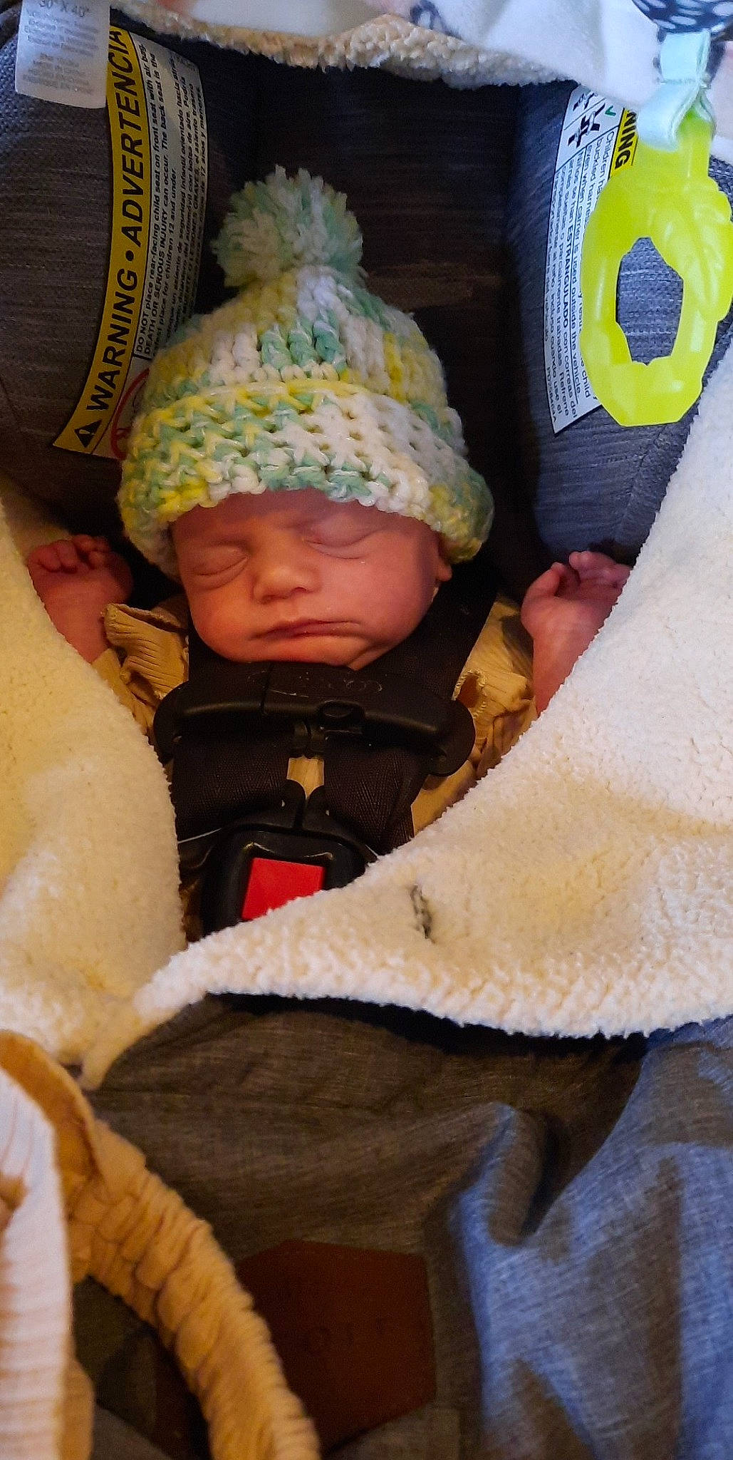 Kayliana is registered to the contest to win money with this photo: baby, baby_products, baby_toddler_clothing, cap, cheek, child, comfort, fun, happy, headgear, headwear, knit_cap, linens, organ, outerwear, person, skin, textile, toddler, wool