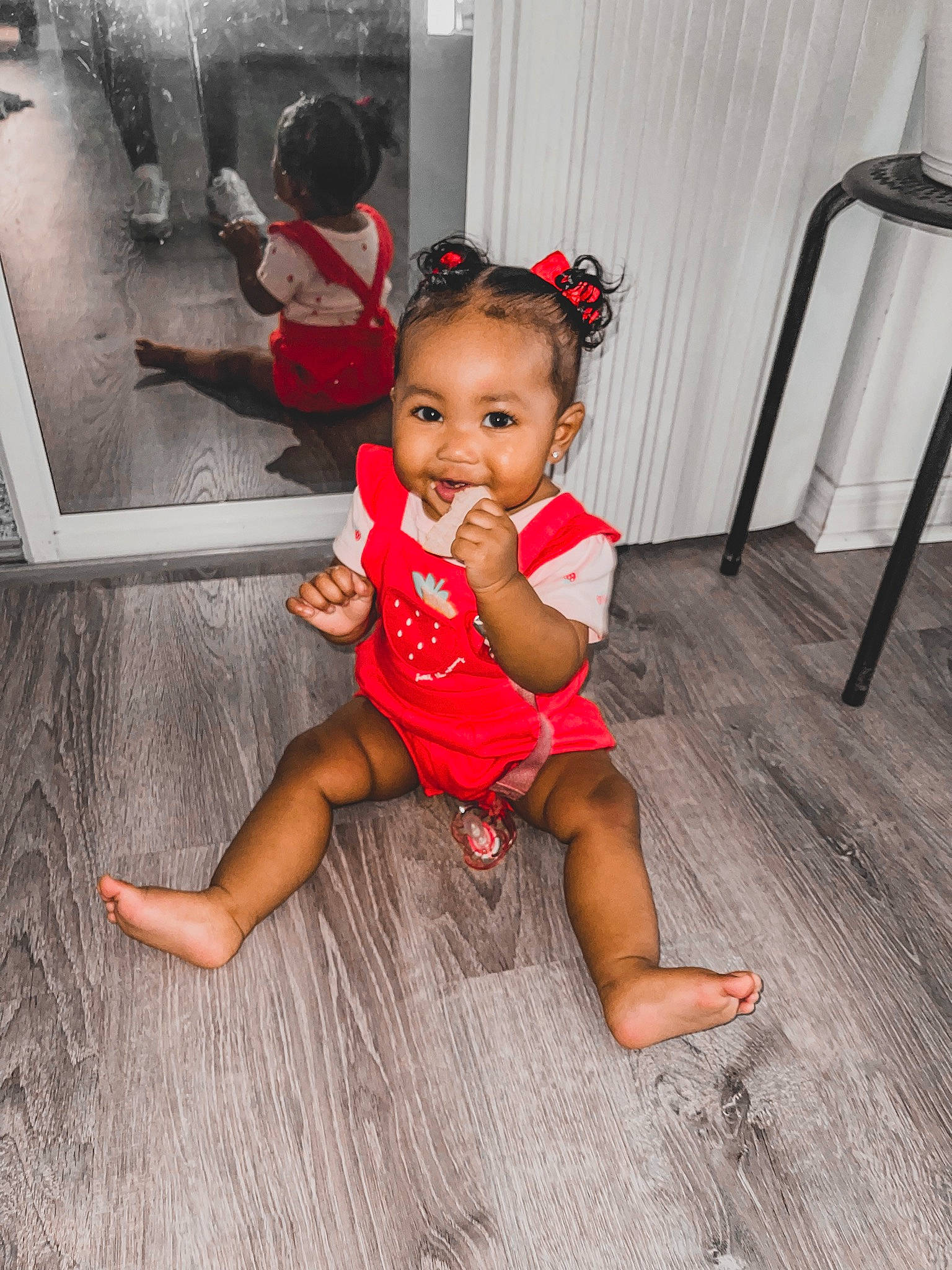 Yuna is registered to the contest to win money with this photo: baby_toddler_clothing, barefoot, child, event, floor, flooring, foot, fun, hairstyle, happy, hardwood, human_leg, leisure, person, red, skin, standing, thigh, toddler, trunk