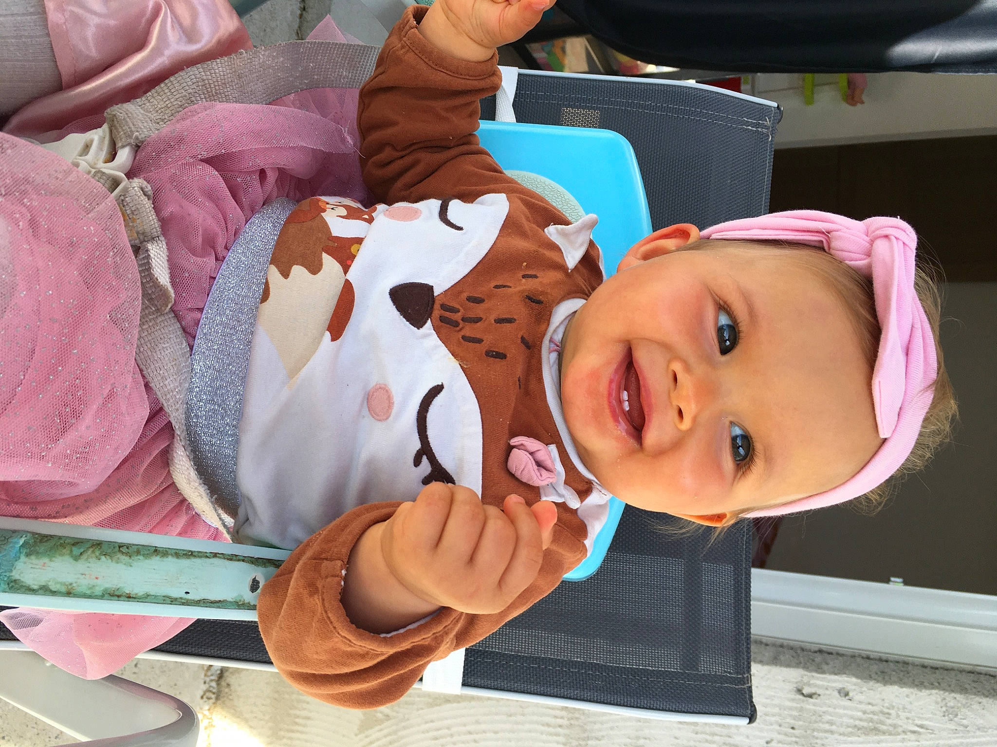 Kamillia a rejoint le concours — aidez-le/la à gagner de superbes lots ! baby, birth, cheek, child, ear, forehead, mouth, neck, person, pink, skin, toddler