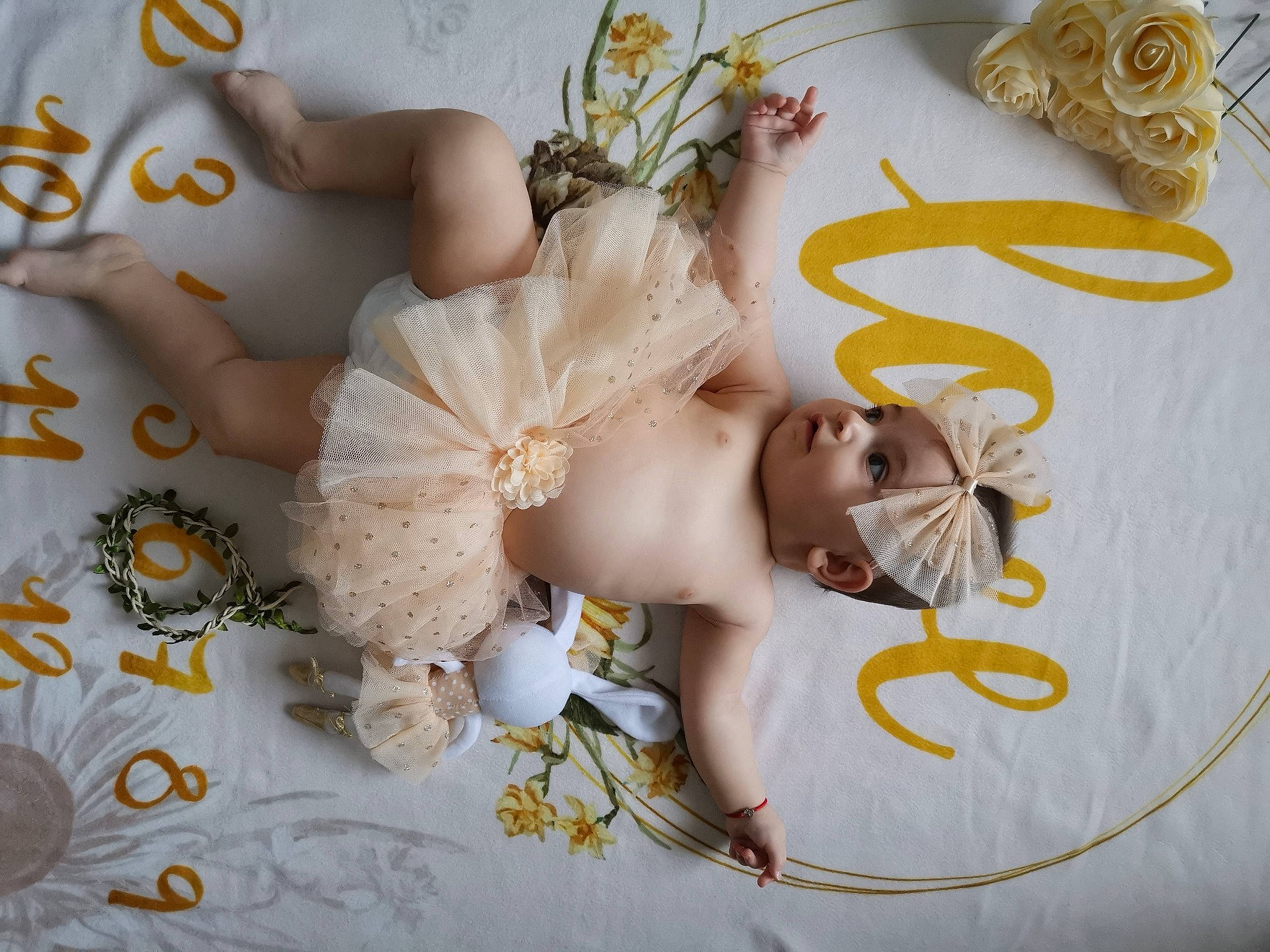 Lia joined the competition — help win amazing prizes! hair_accessory, headpiece, person, photography, room, yellow