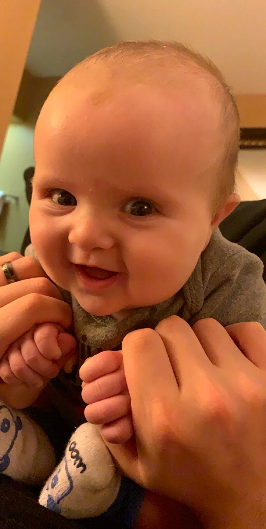 Erick is registered to the contest to win money with this photo: baby, cheek, child, chin, eye, eyebrow, face, facial_expression, finger, forehead, hand, head, joy, lip, mouth, nail, nose, person, skin, smile