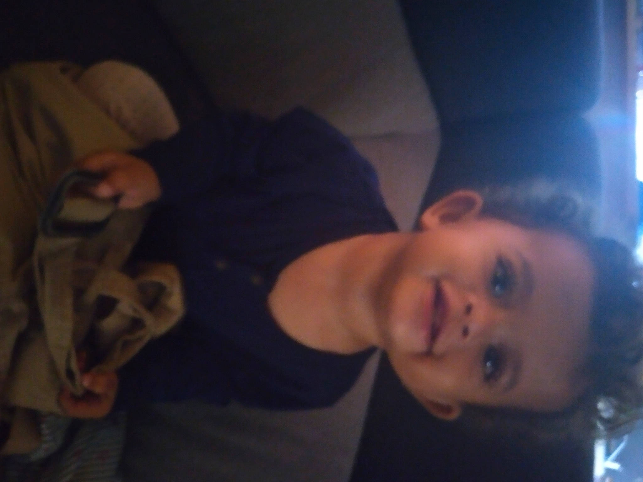 Mia a rejoint le concours — aidez-le/la à gagner de superbes lots ! black_hair, cheek, child, ear, eye, forehead, fun, joy, mouth, muscle, neck, nose, person, photography, selfie, smile