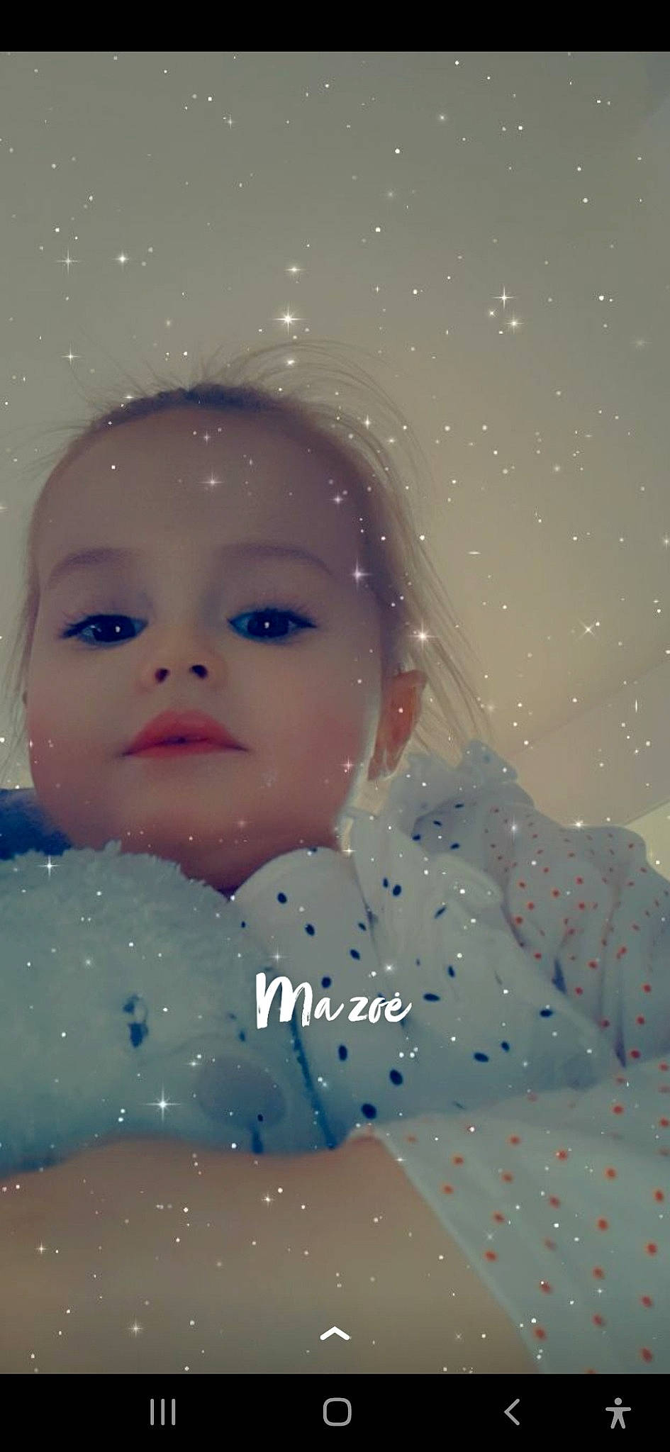 Zo? a rejoint le concours — aidez-le/la à gagner de superbes lots ! baby, cheek, child, electric_blue, eyelash, flash_photography, freezing, fun, happy, lip, nose, paint, pattern, people_in_nature, person, precipitation, sky, snow, standing, toddler