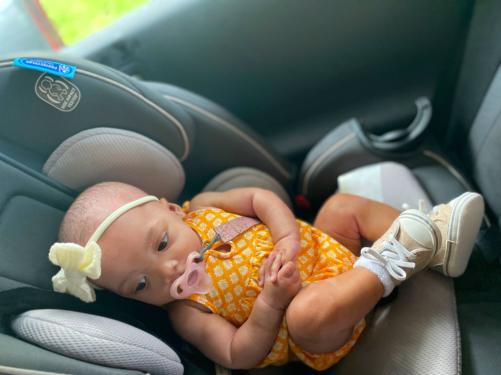 Coralonii joined the competition — help win amazing prizes! auto_part, automotive_design, automotive_wheel_system, car_seat, car_seat_cover, comfort, finger, head_restraint, human_body, knee, lap, leg, light, motor_vehicle, person, personal_luxury_car, shoe, thigh, vehicle, vehicle_door