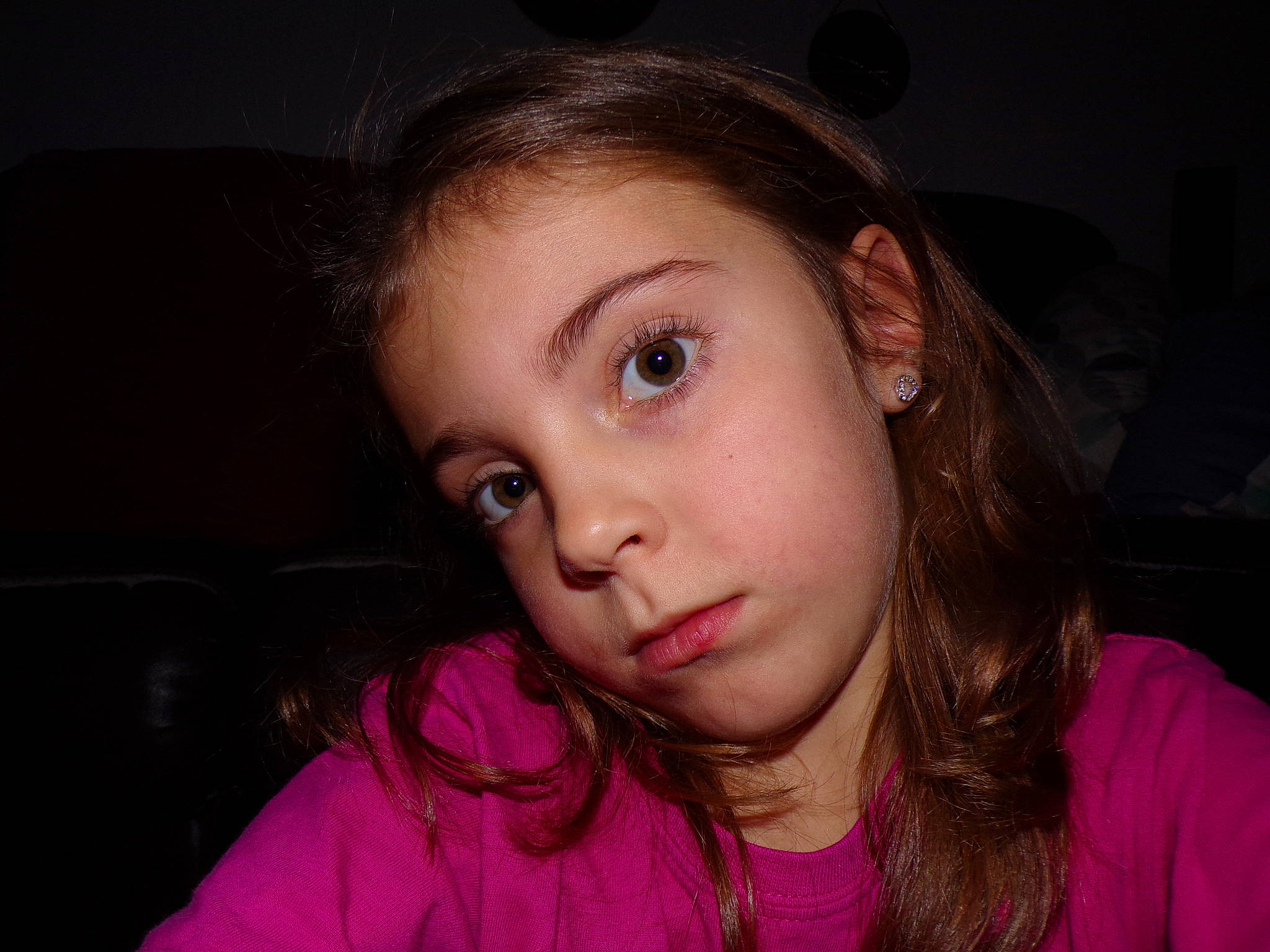 Louna a rejoint le concours — aidez-le/la à gagner de superbes lots ! black_hair, cheek, chin, cool, ear, eye, eyebrow, eyelash, face, flash_photography, forehead, hair, happy, head, iris, jaw, lip, mouth, nose, person