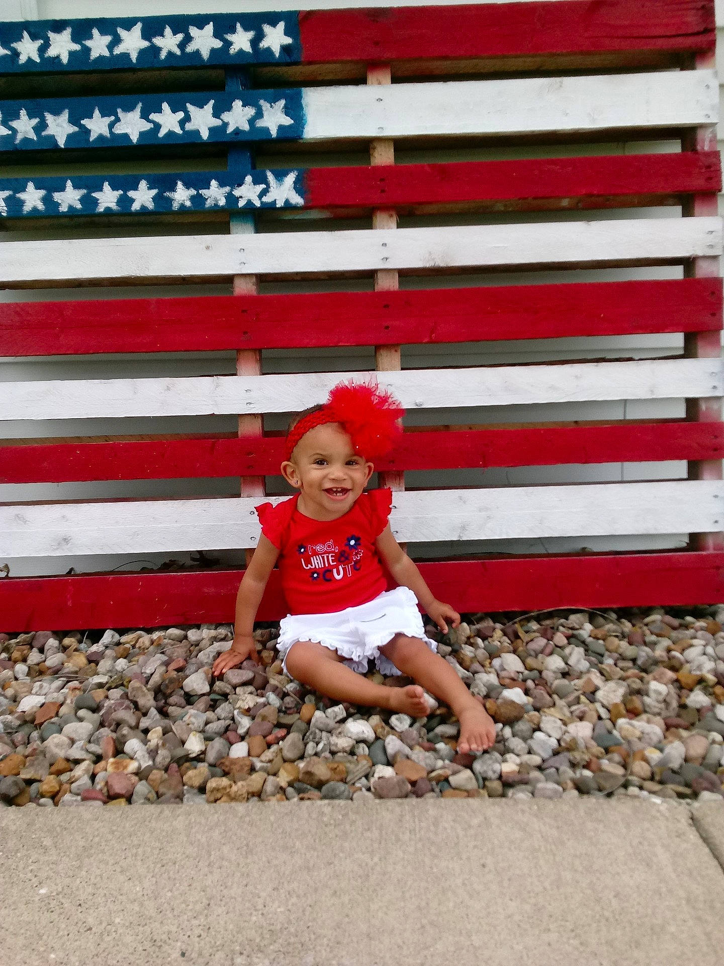 Jatya is registered to the contest to win money with this photo: child, day, fun, girl, joy, person, play, product, recreation, red, vacation