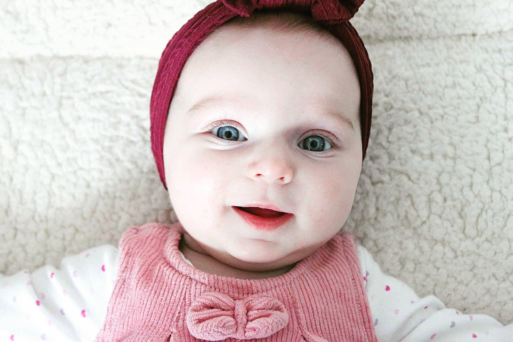 Ambre participe au concours pour gagner de l'argent avec cette photo : baby_toddler_clothing, cheek, chin, clothing, ear, eye, eyebrow, eyelash, face, facial_expression, head, lip, mouth, neck, nose, outerwear, person, product, skin, smile
