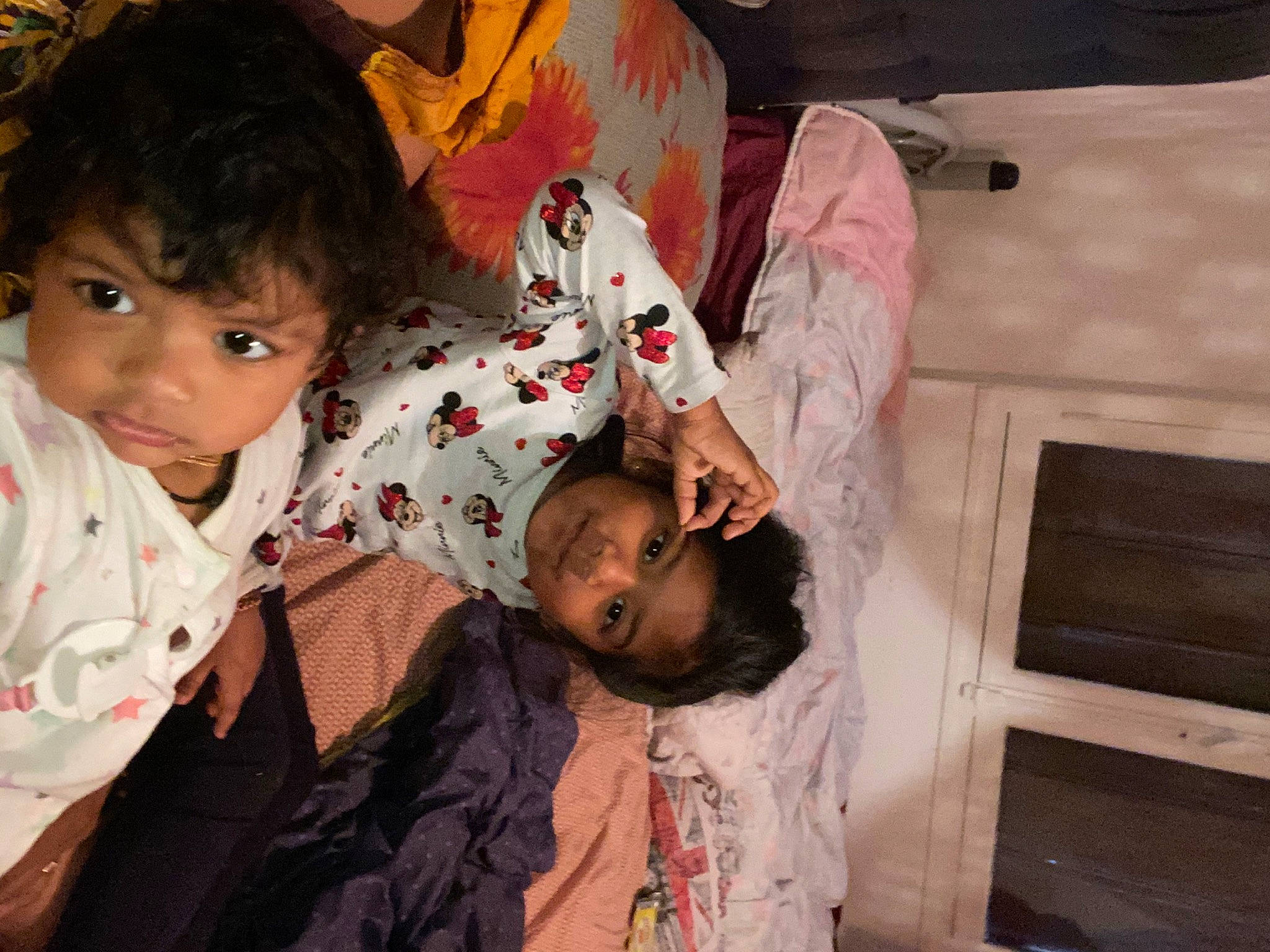 Vaishali participe au concours pour gagner de l'argent avec cette photo : baby, baby_toddler_clothing, black_hair, cheek, child, comfort, event, fun, happy, mouth, nose, person, room, sitting, skin, smile, toddler, tradition