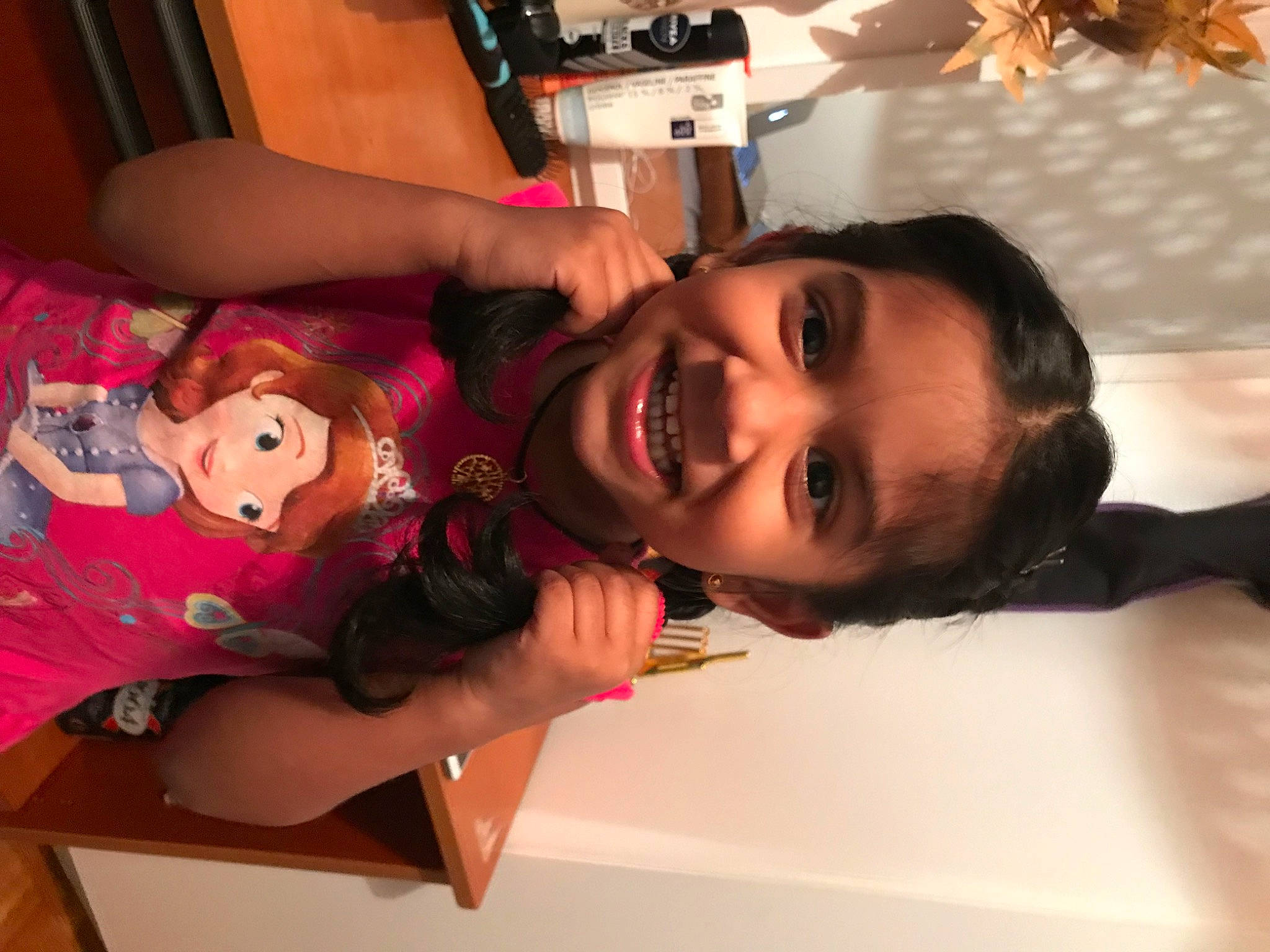 Vaishali participe au concours pour gagner de l'argent avec cette photo : black_hair, cheek, chest, child, dress, event, eyelash, facial_expression, fun, hair, hairstyle, happy, joy, magenta, mouth, party, person, room, skin, smile