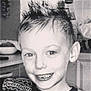Brandon participe au concours pour gagner de l'argent avec cette photo :