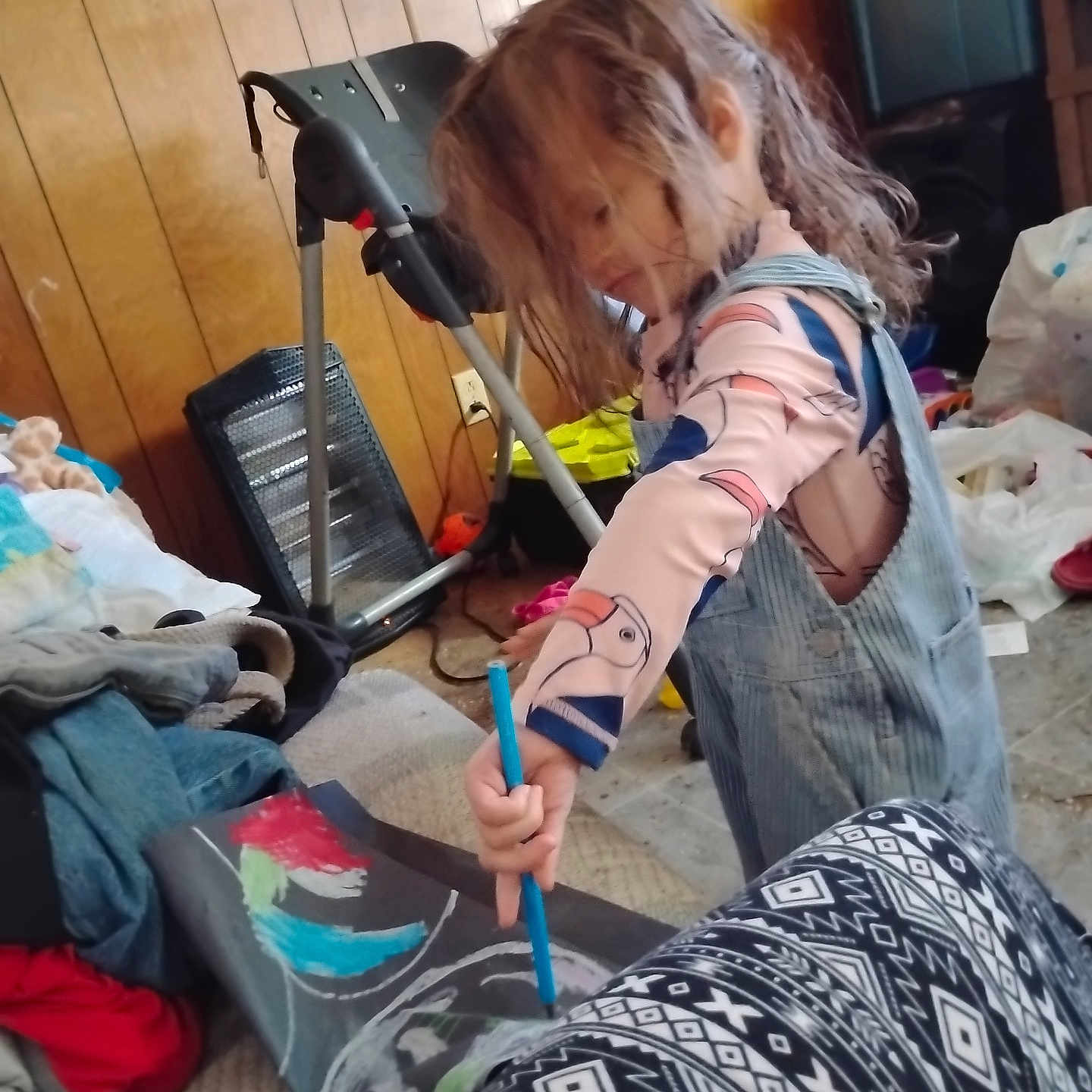 Zaylee Mei Raiyne is registered to the contest to win money with this photo: architecture, bodypart, building, child, clothing, face, female, finger, furniture, girl, hand, head, hospital, indoors, interiordesign, pants, pen, person, photography, portrait