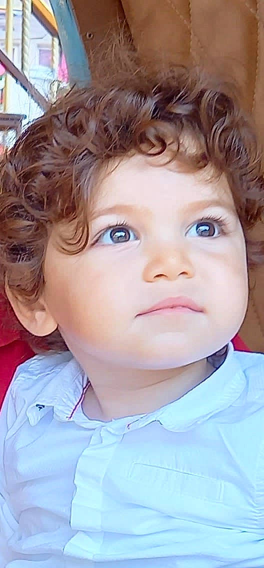 Emre a rejoint le concours — aidez-le/la à gagner de superbes lots ! baby, cheek, child, chin, cool, electric_blue, eye, eyebrow, eyelash, facial_expression, forehead, happy, iris, jaw, lip, mouth, neck, nose, person, skin