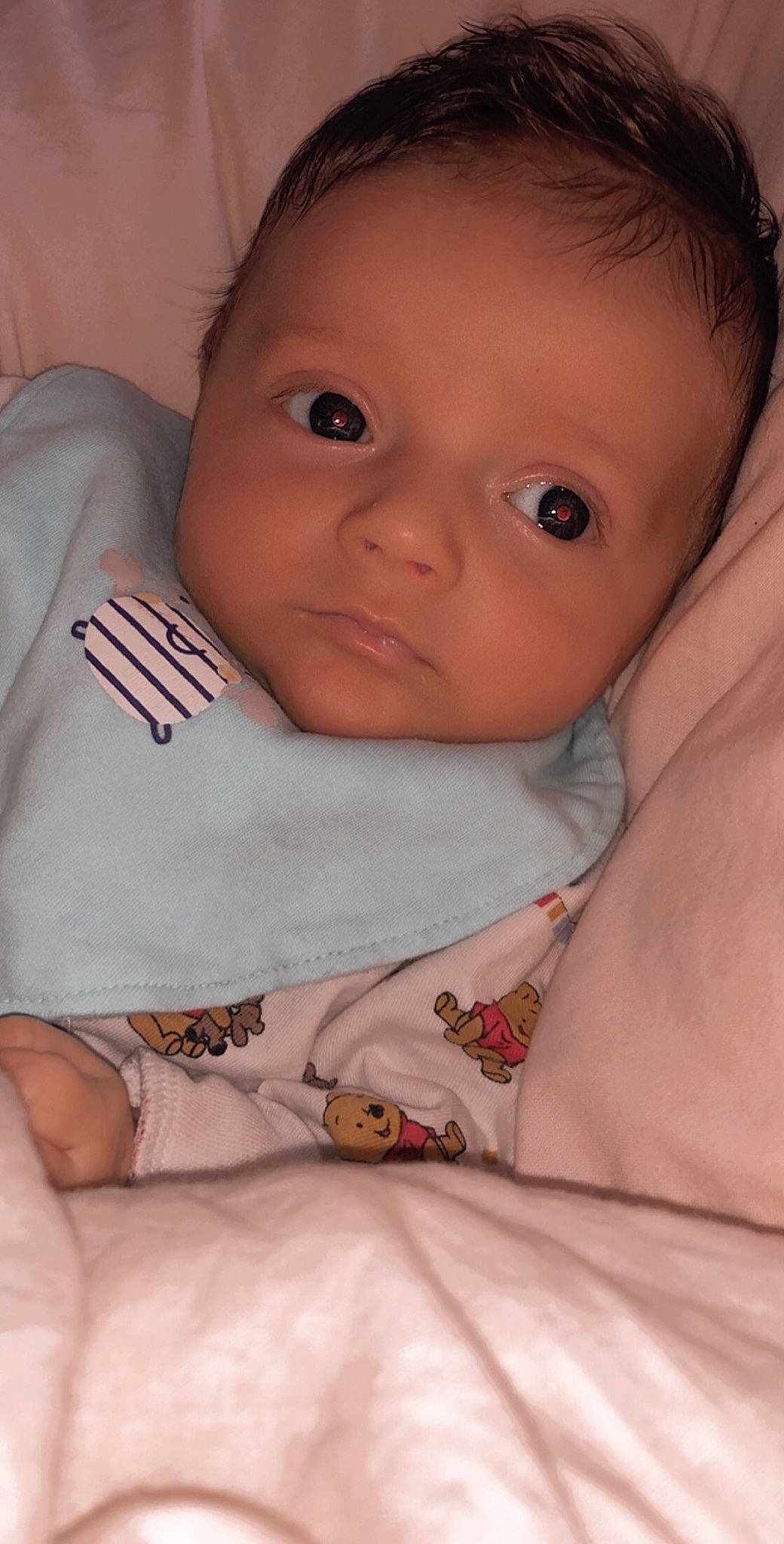 Rafaël participe au concours pour gagner de l'argent avec cette photo : baby, bedtime, cheek, child, chin, eye, eyebrow, face, forehead, head, iris, lip, mouth, nose, person, skin, smile, toddler